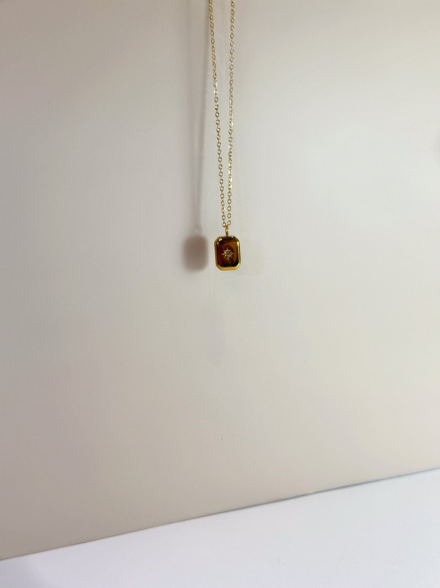 Collier Étoile Dorée
