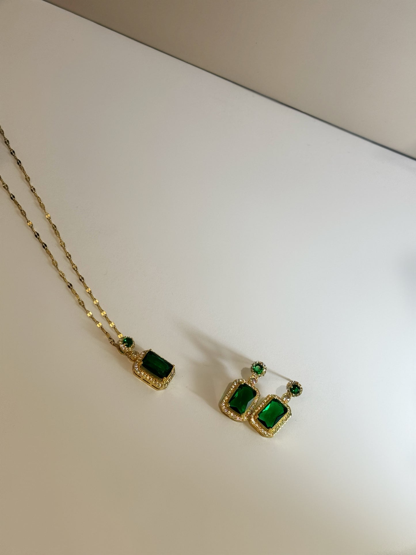 Parure Émeraude Royale