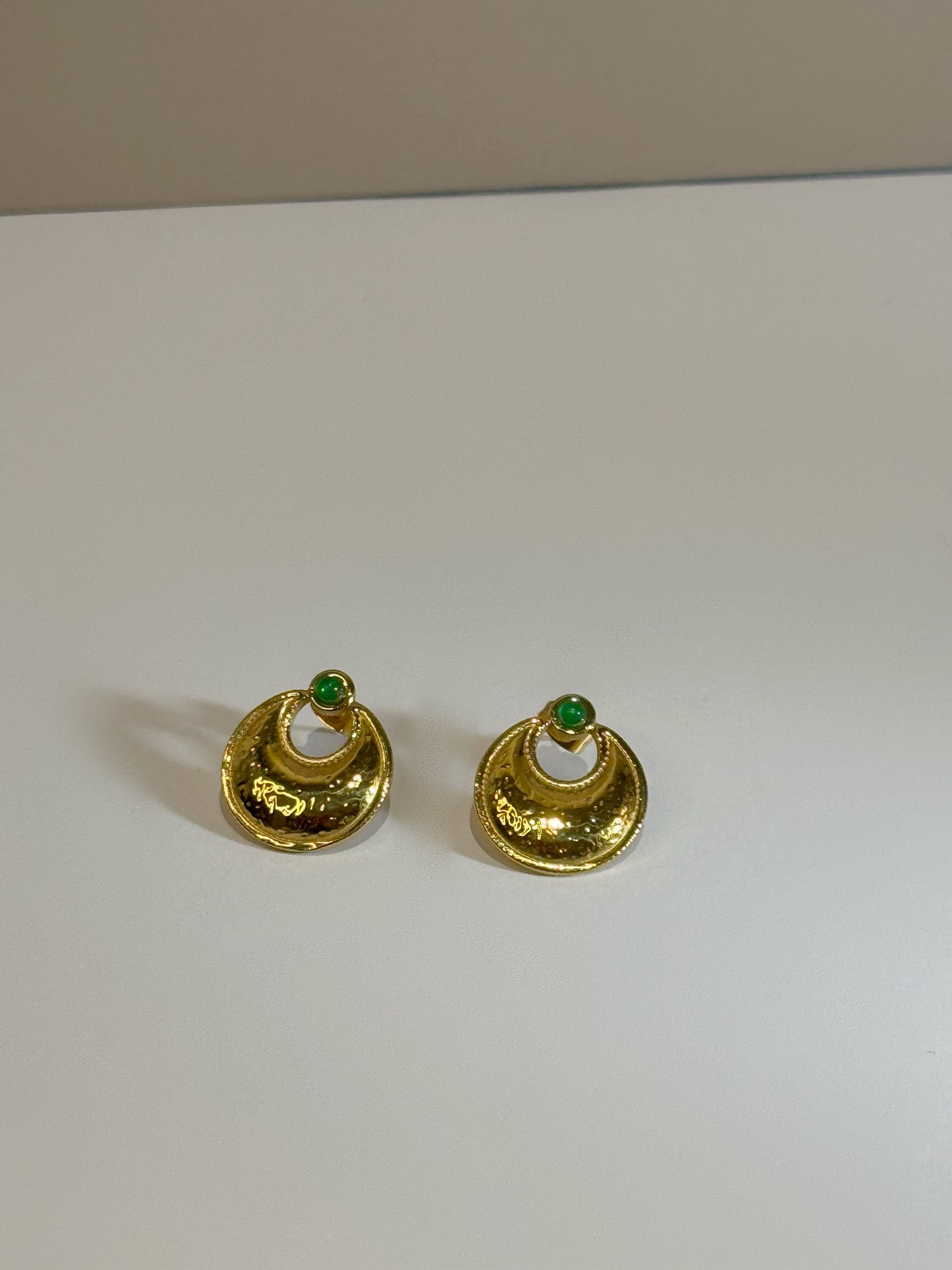 Boucles d'Oreilles Lune d'Émeraude