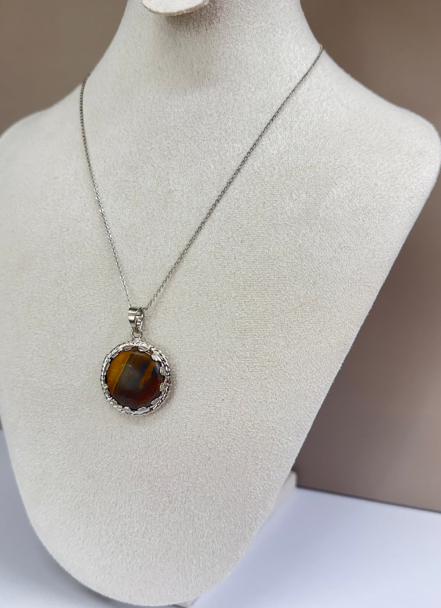Collier Force de l’Œil de Tigre