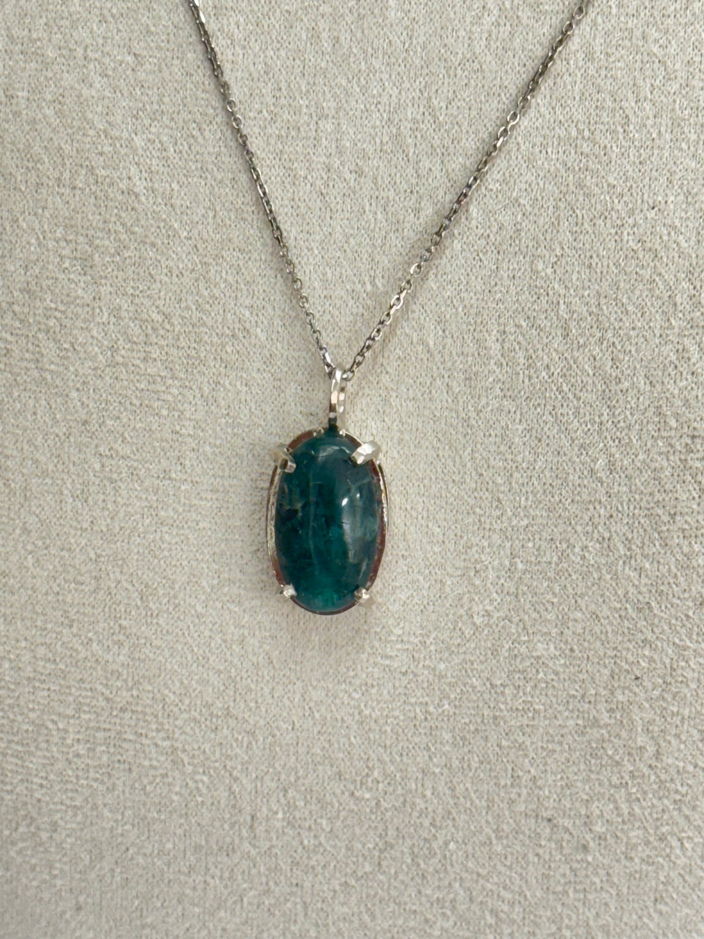 Émeraude Sauvage (Tourmaline)