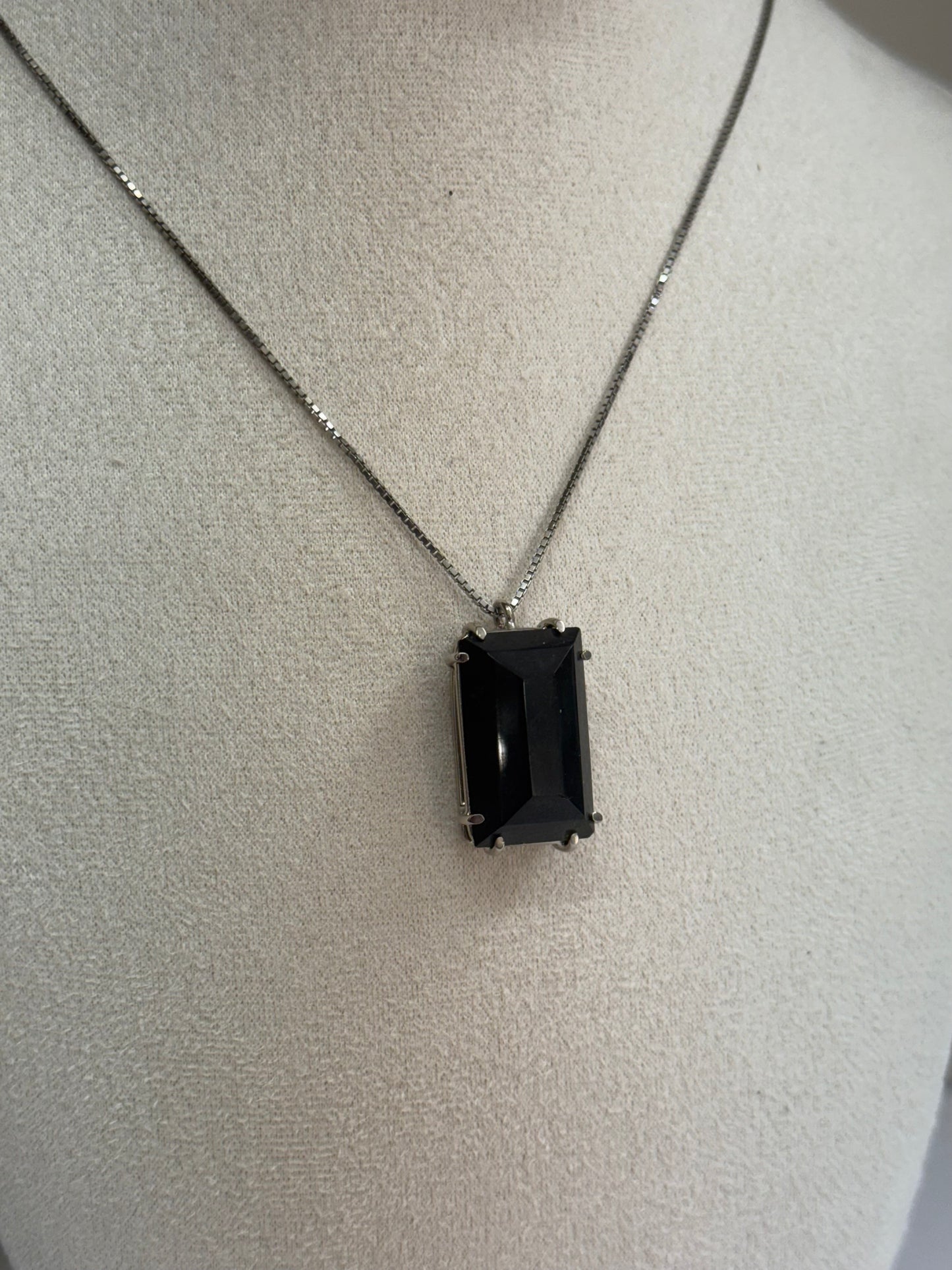 Nuit Souveraine (Agate noire)