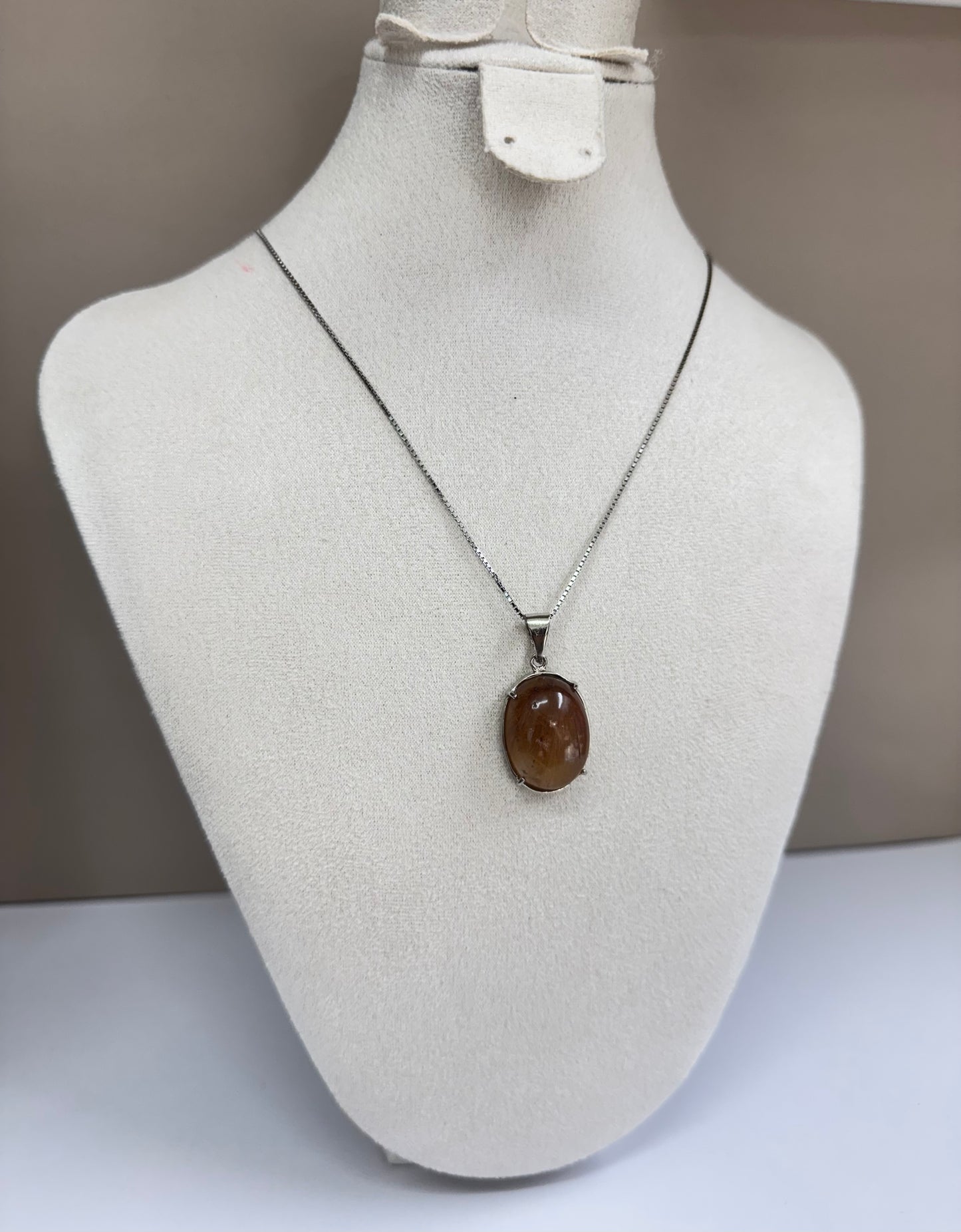 Ancrage Solaire (quartz hématoïde)
