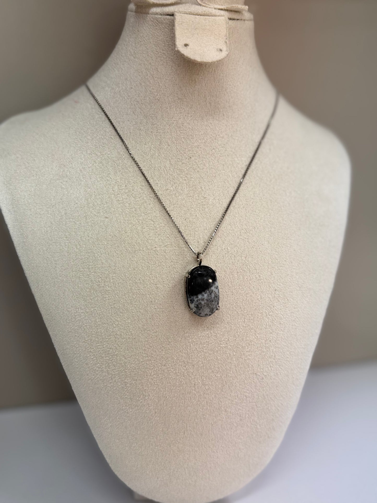 Nuit de Givre (Agate)