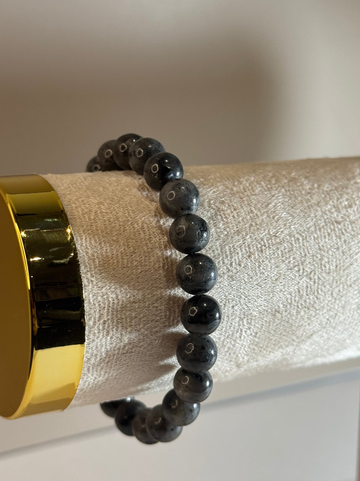 Bracelet Gardien de l’Ombre (Larvikite)