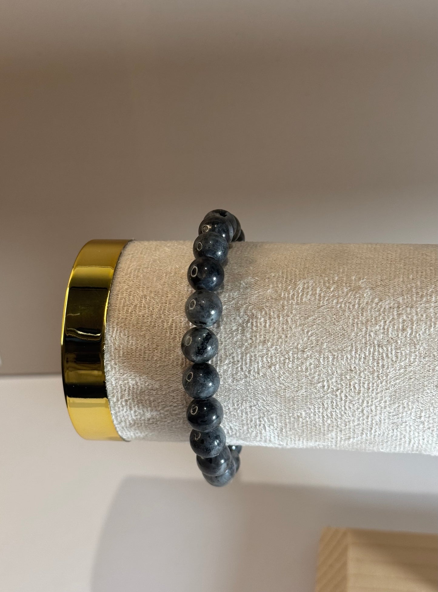 Bracelet Gardien de l’Ombre (Larvikite)