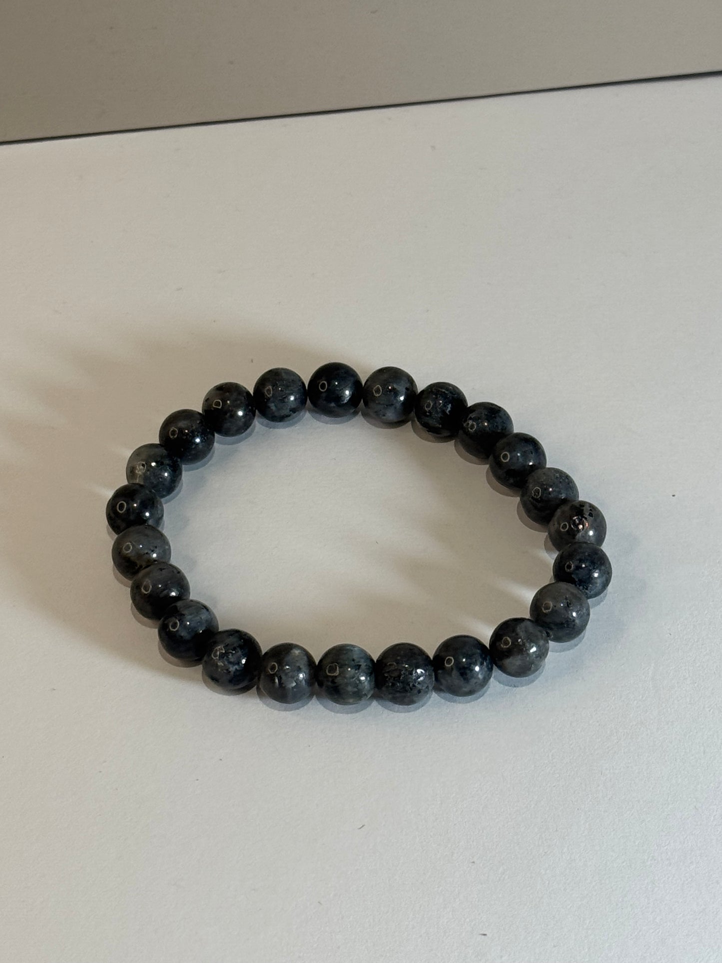 Bracelet Gardien de l’Ombre (Larvikite)