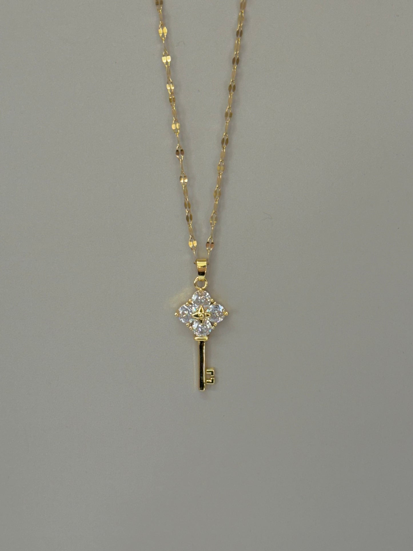 Collier Clé Céleste