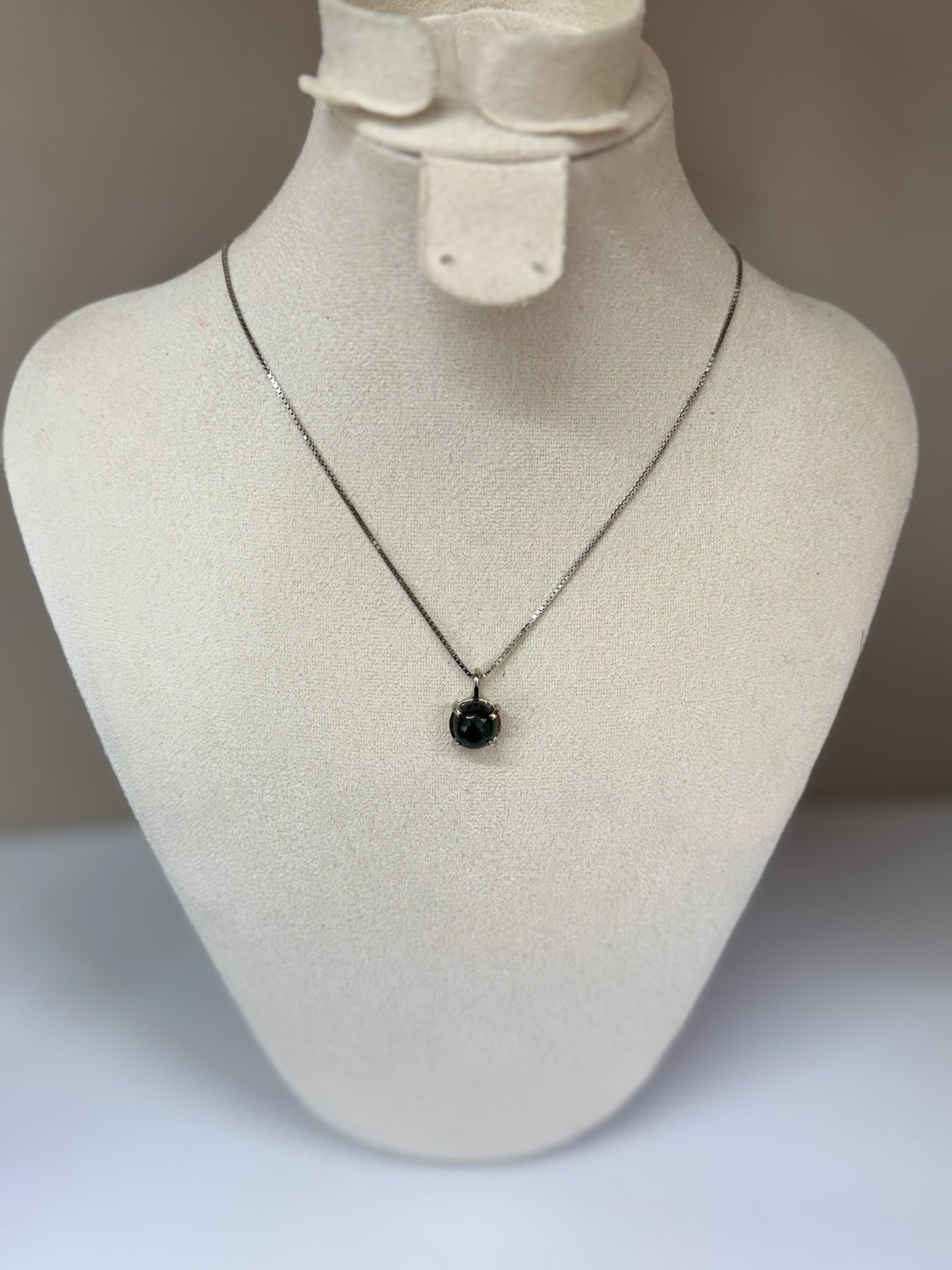 Bouclier Obscur (Tourmaline)