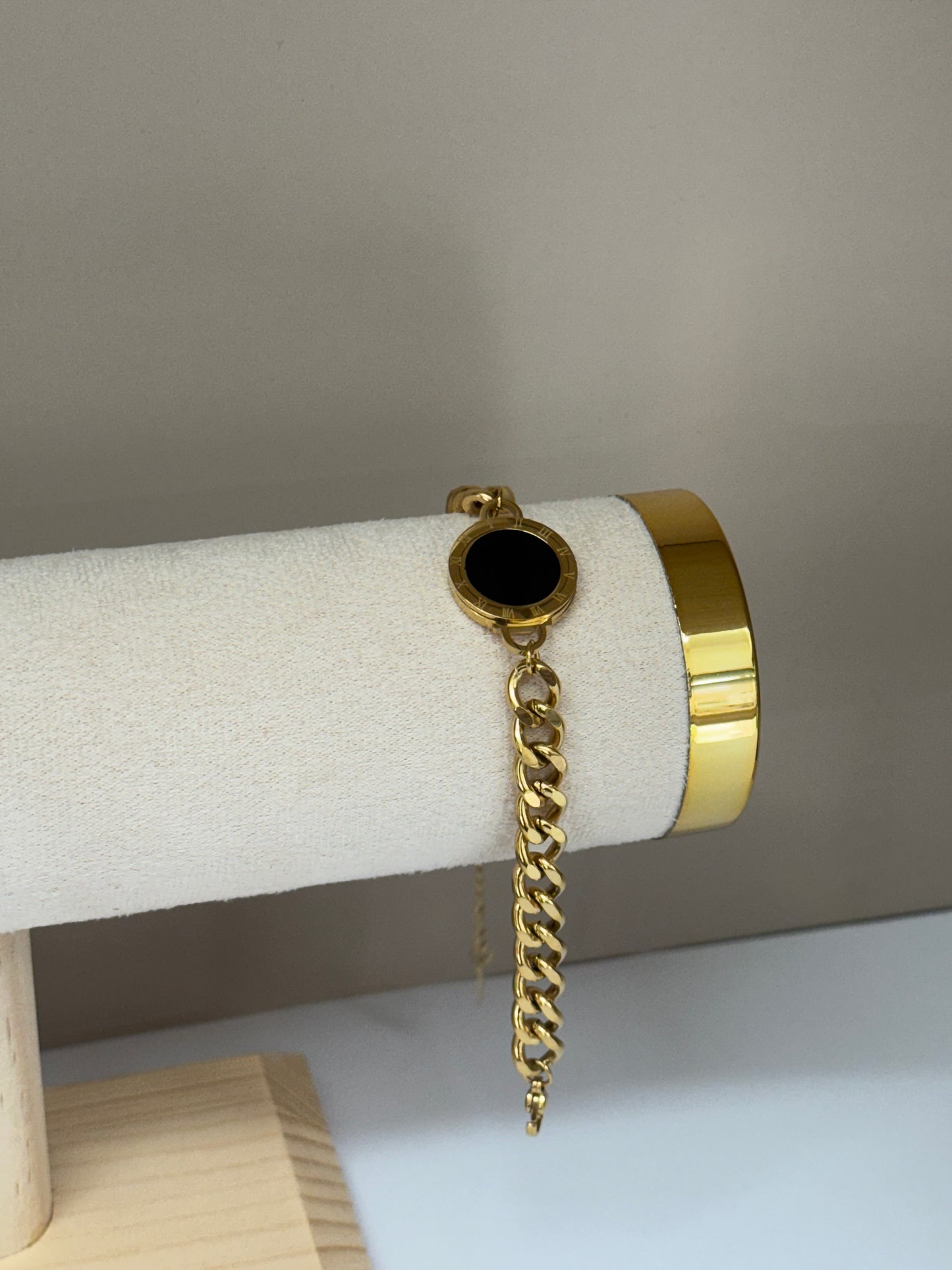 Bracelet Médaillon Noir