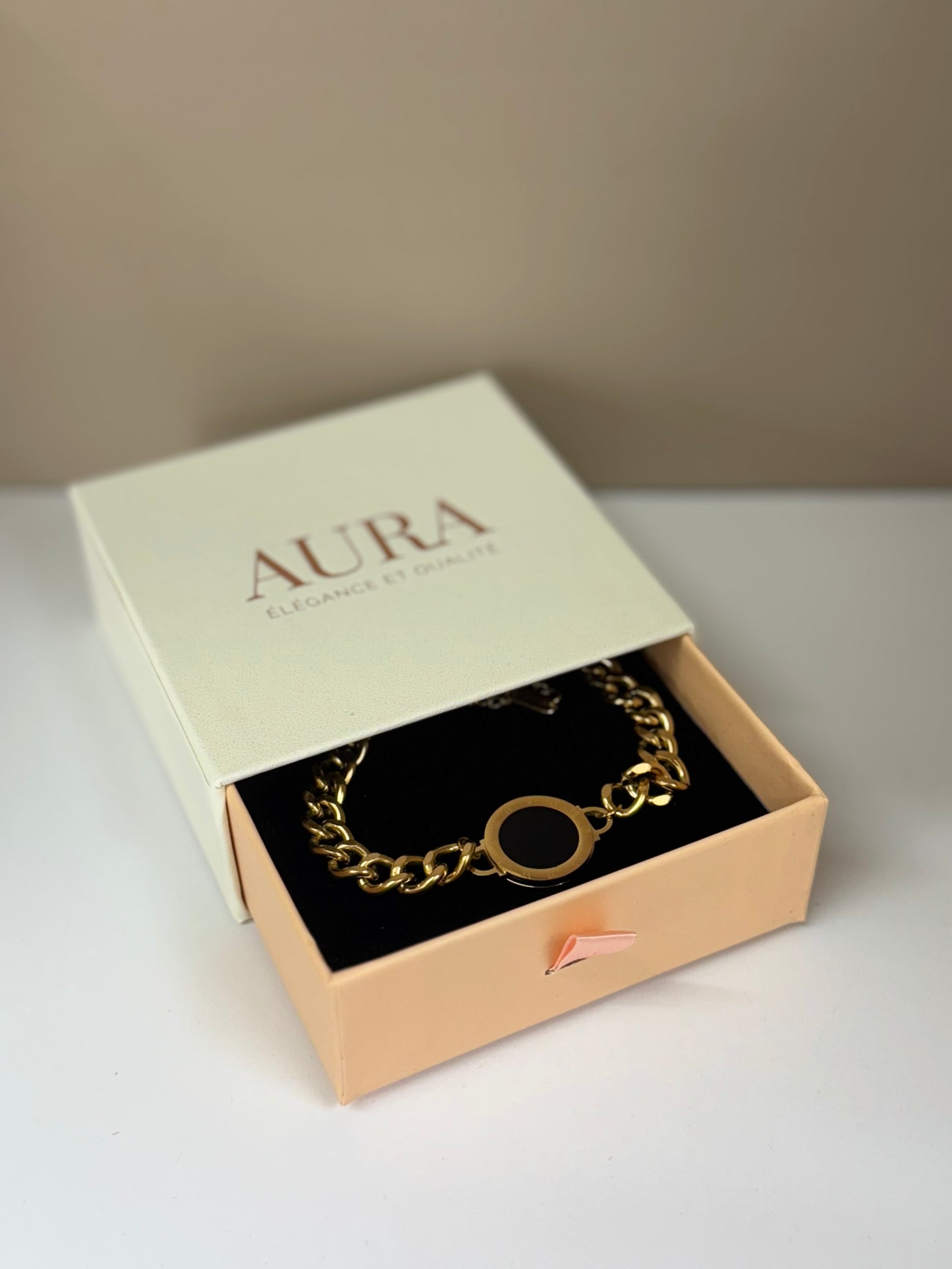 Bracelet Médaillon Noir
