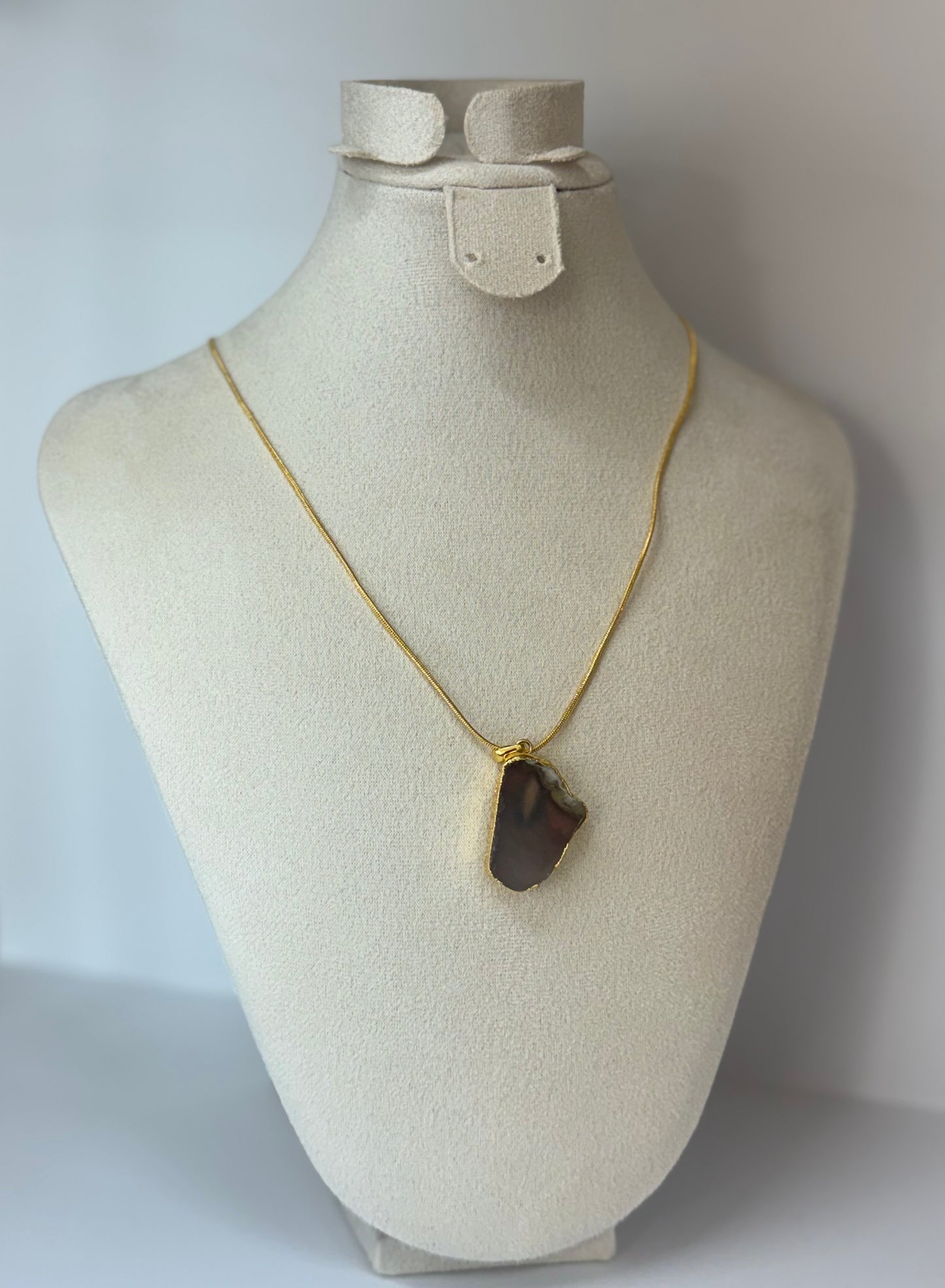 Collier Terre Sacrée