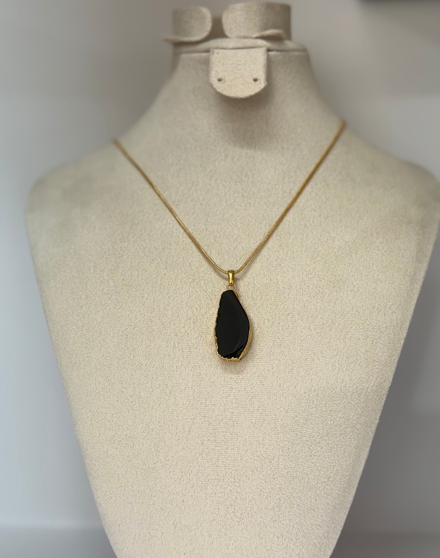 Collier Silence Noir