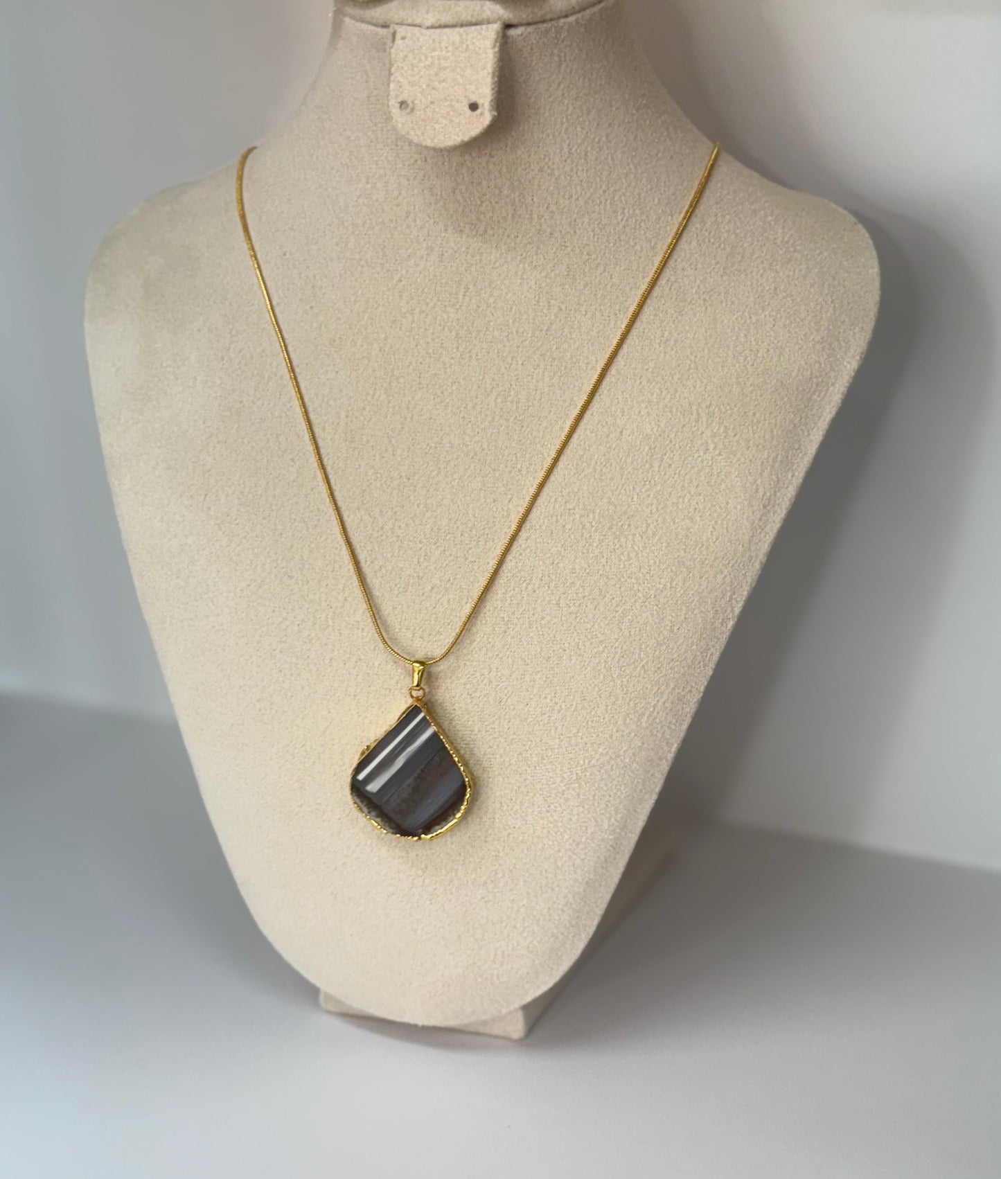 Collier Ligne Sacrée
