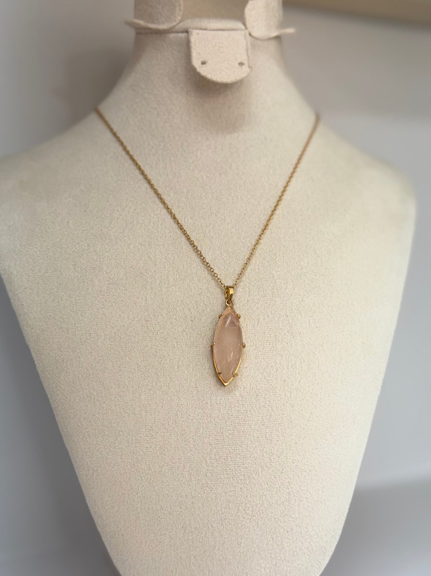 Collier Rose Élancée
