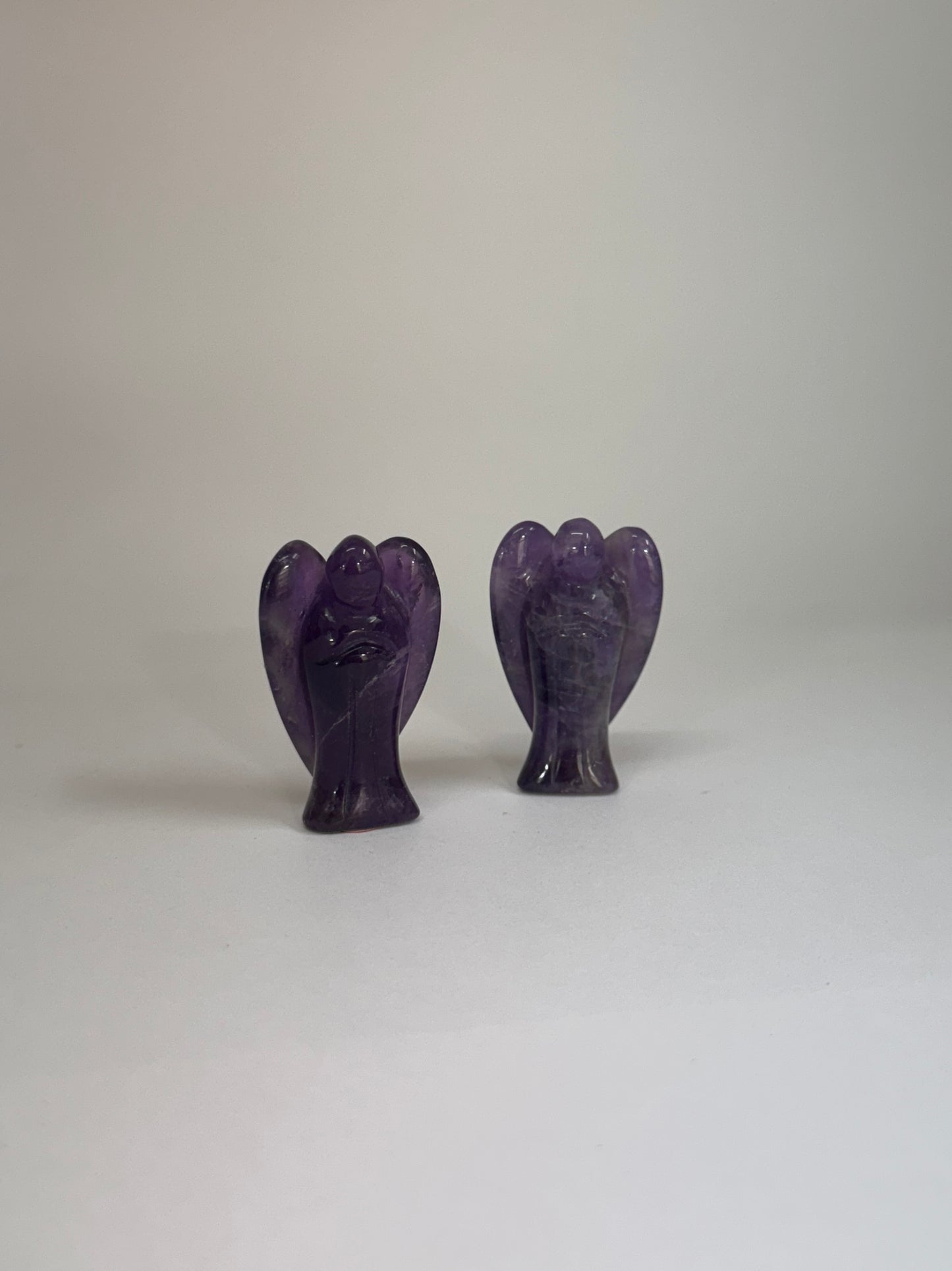 Ange en Améthyste – Figurine en pierre naturelle (1 pièce)