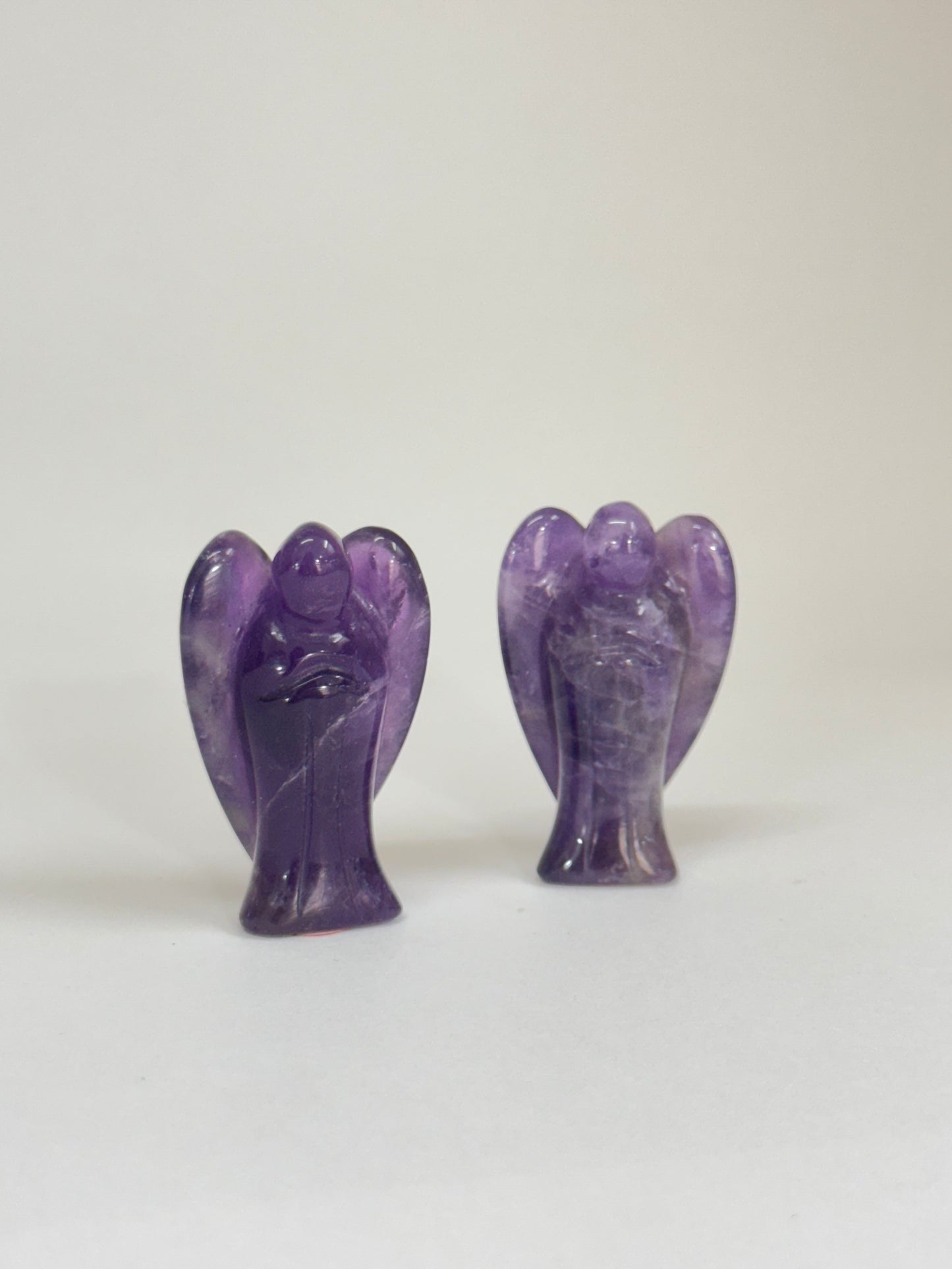 Ange en Améthyste – Figurine en pierre naturelle (1 pièce)
