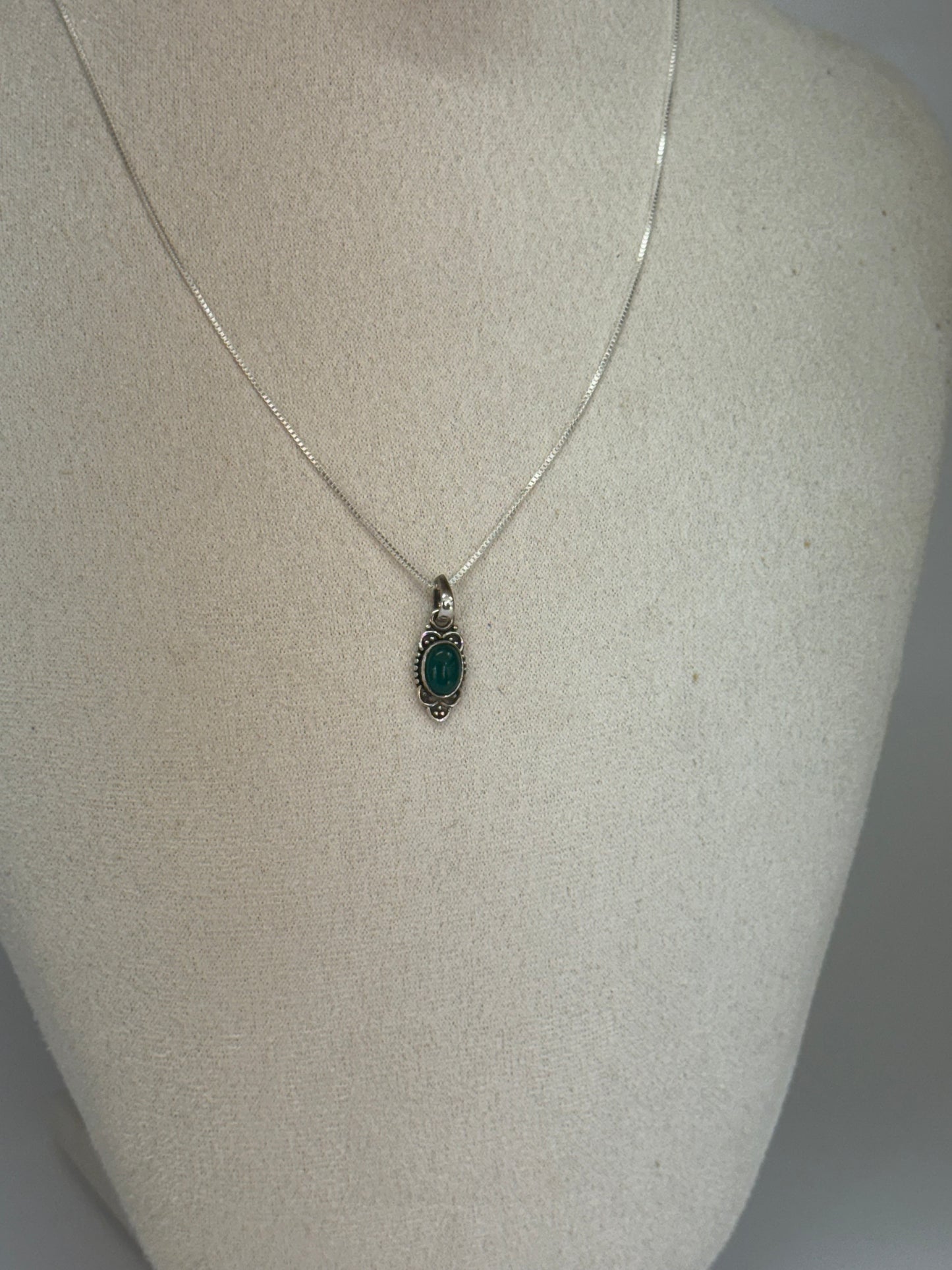 Pendentif Aventurine Verte – Énergie douce et chance