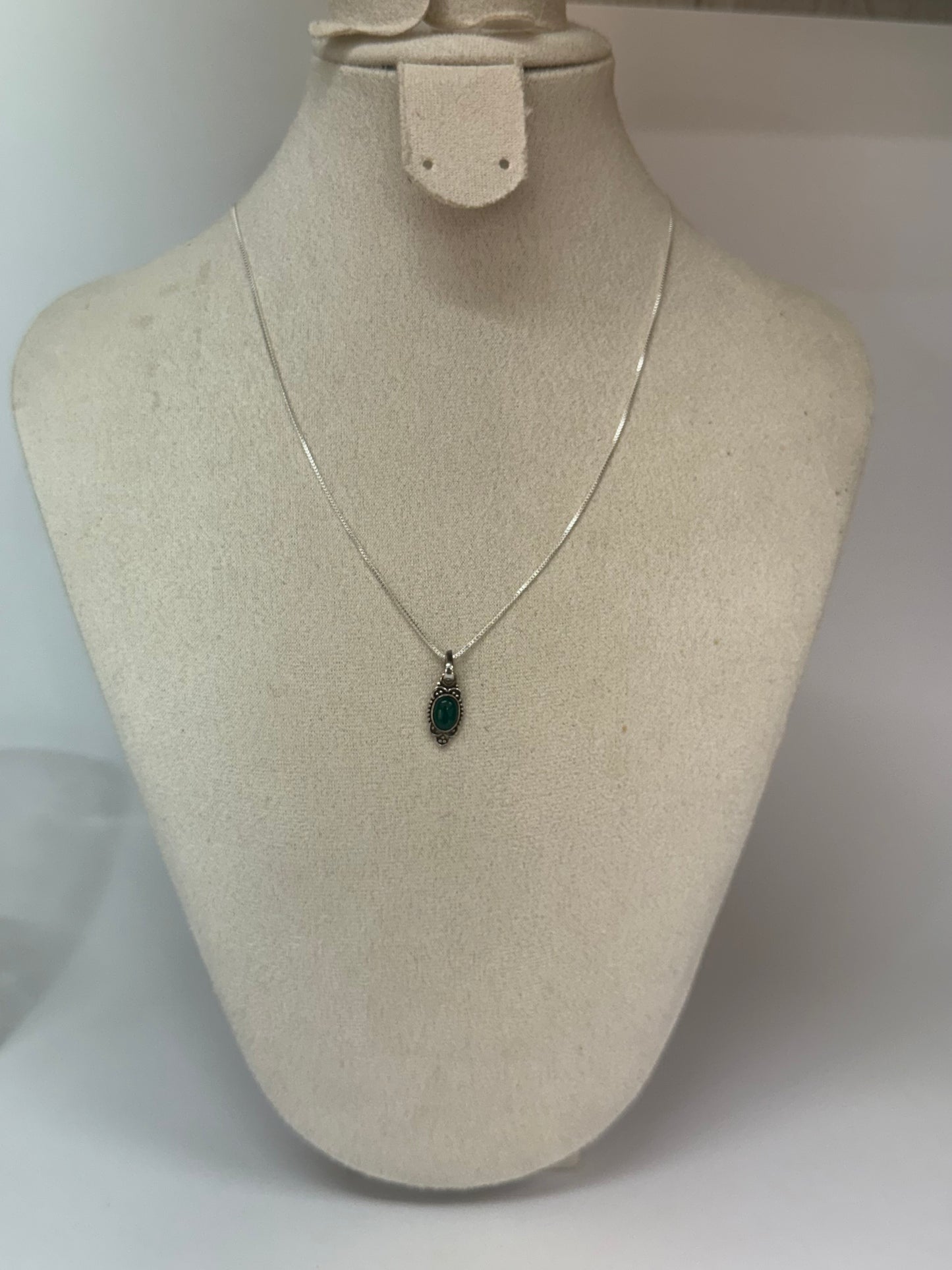 Pendentif Aventurine Verte – Énergie douce et chance