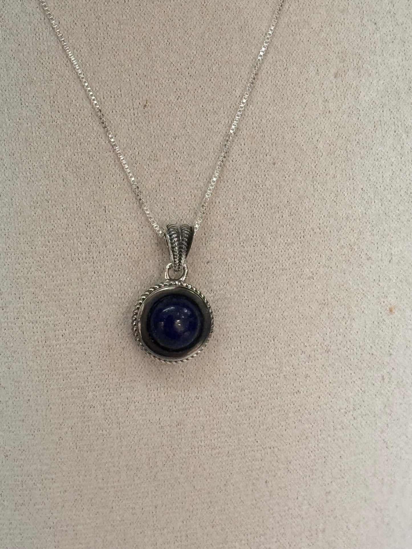 Pendentif rond en Lapis Lazuli naturel