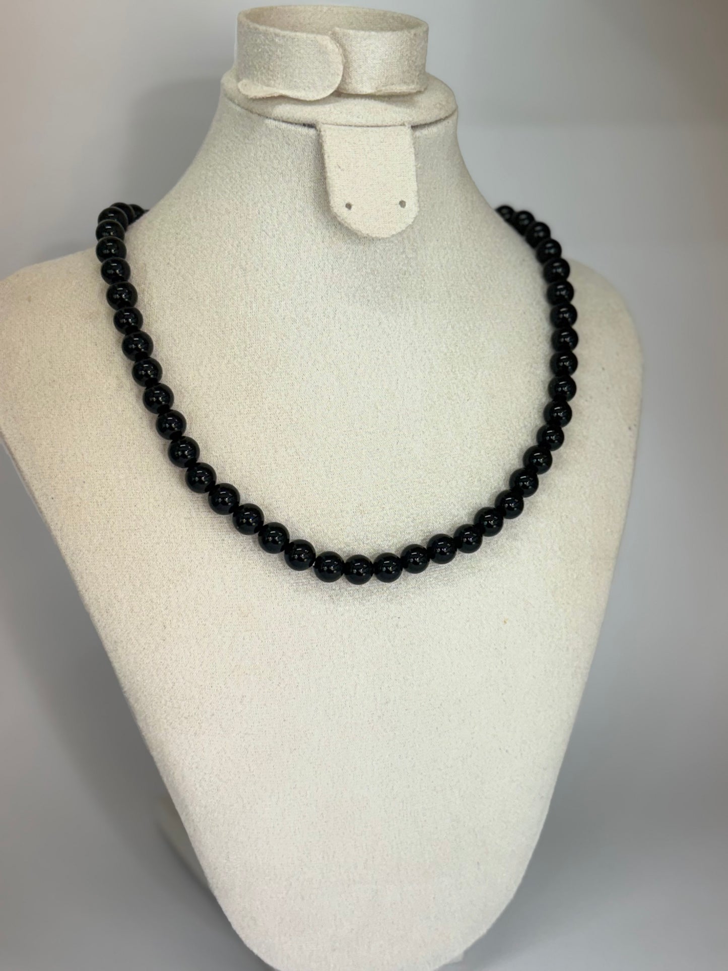 Collier en Obsidienne Noire – Protection & Force Intérieure