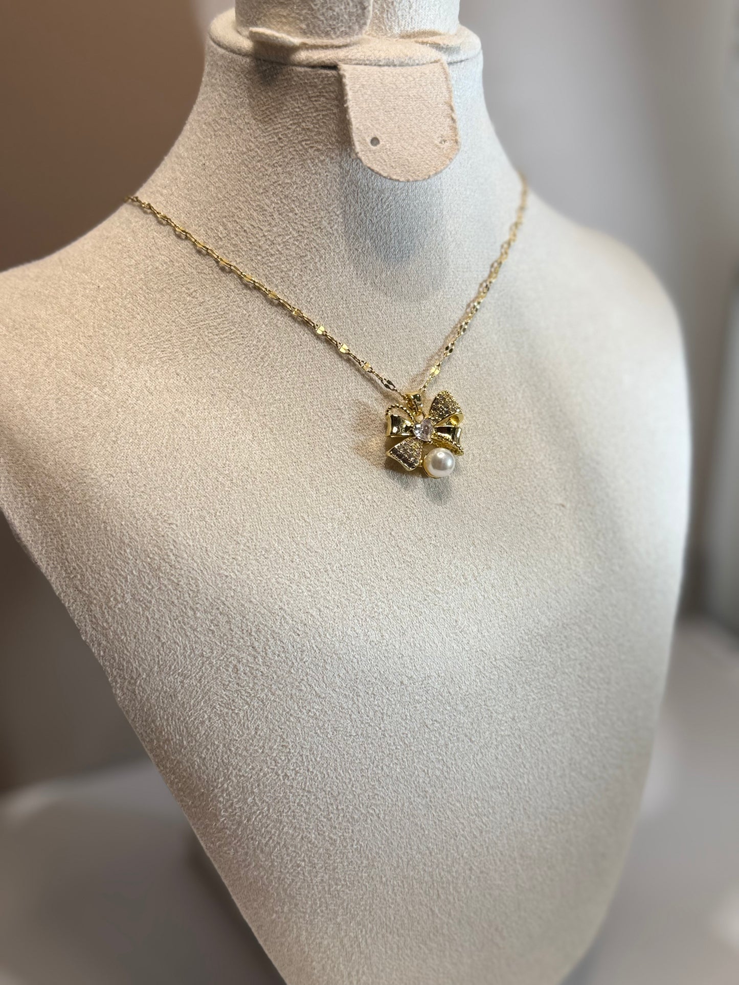 Collier Noeud de Perle
