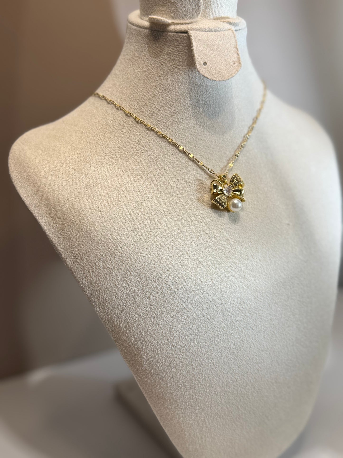 Collier Noeud de Perle