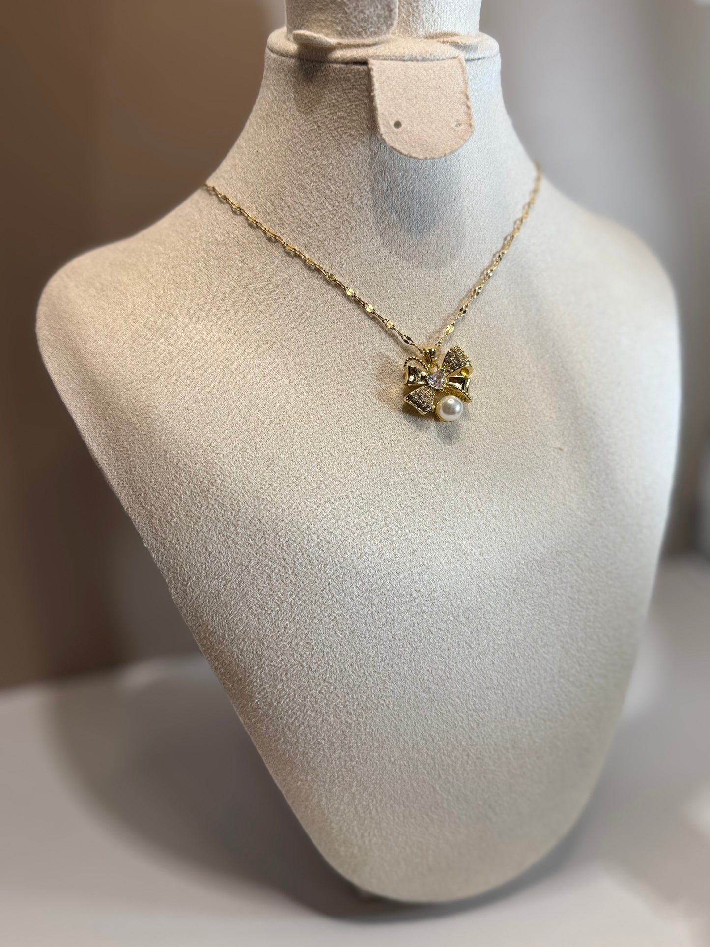 Collier Noeud de Perle