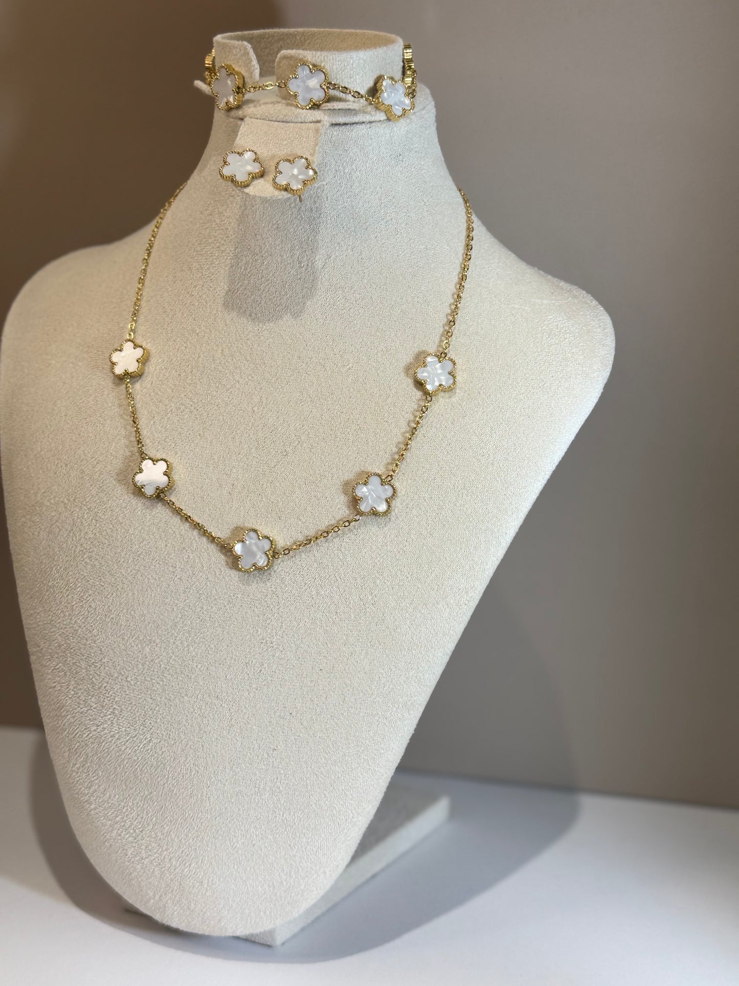 Parure Fleur d’Élise Blancheur Éthérée