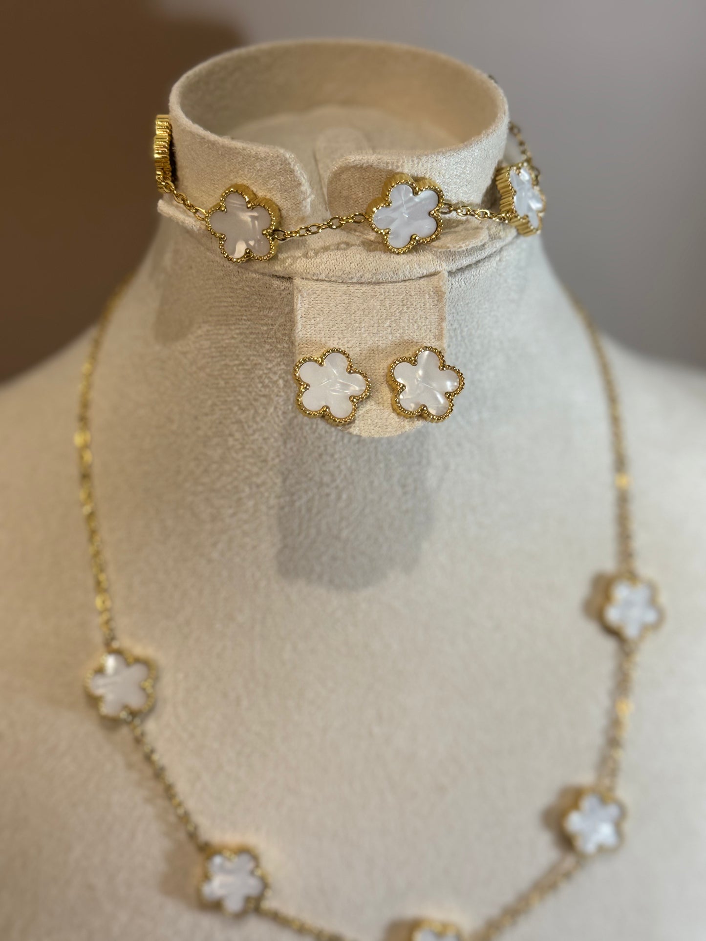Parure Fleur d’Élise Blancheur Éthérée