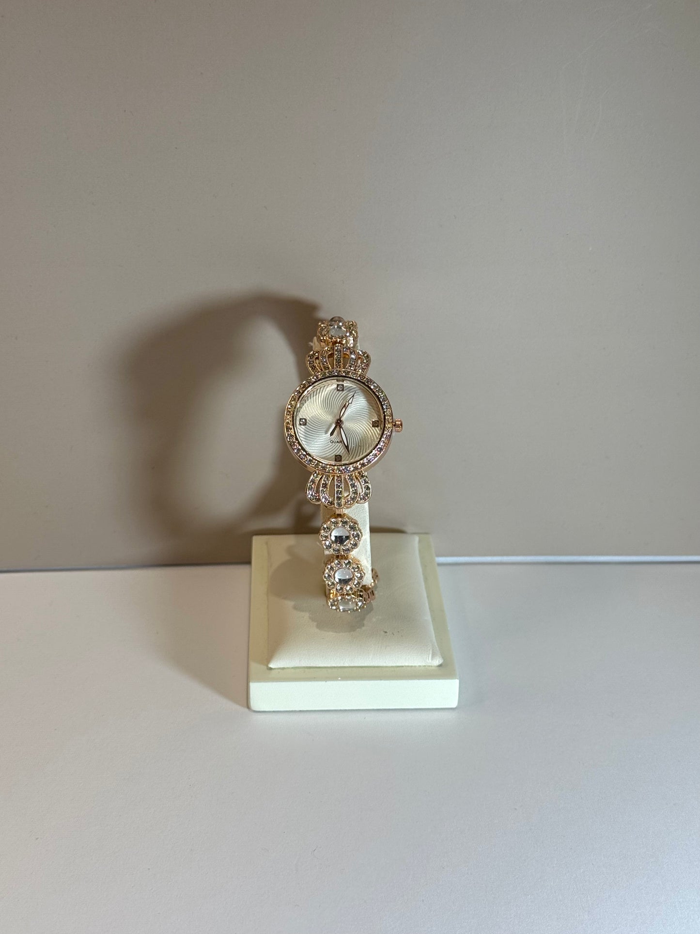 Montre Blanche Élégance