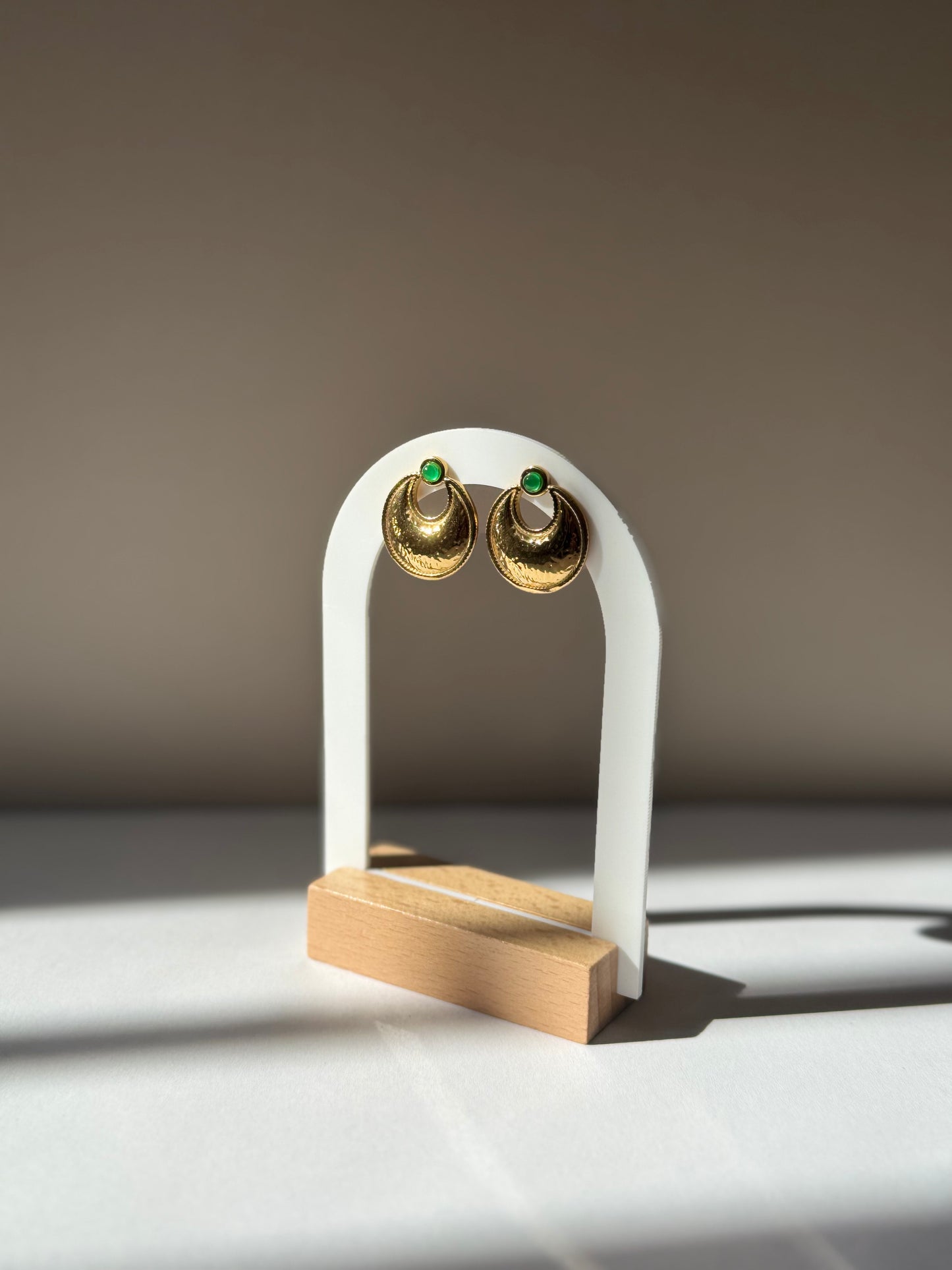 Boucles d'Oreilles Lune d'Émeraude