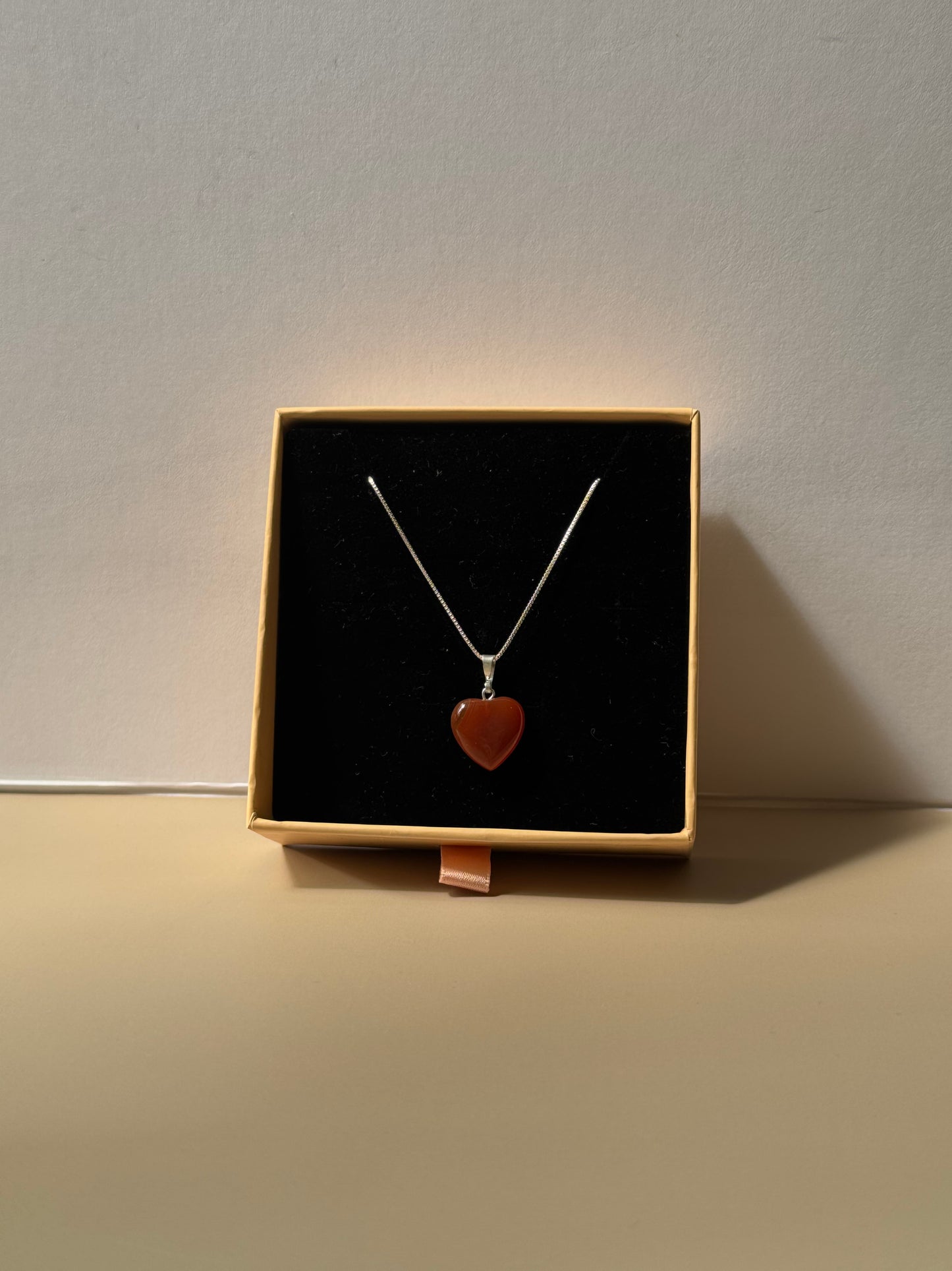 Pendentif Cœur en Cornaline – Confiance & Vitalité