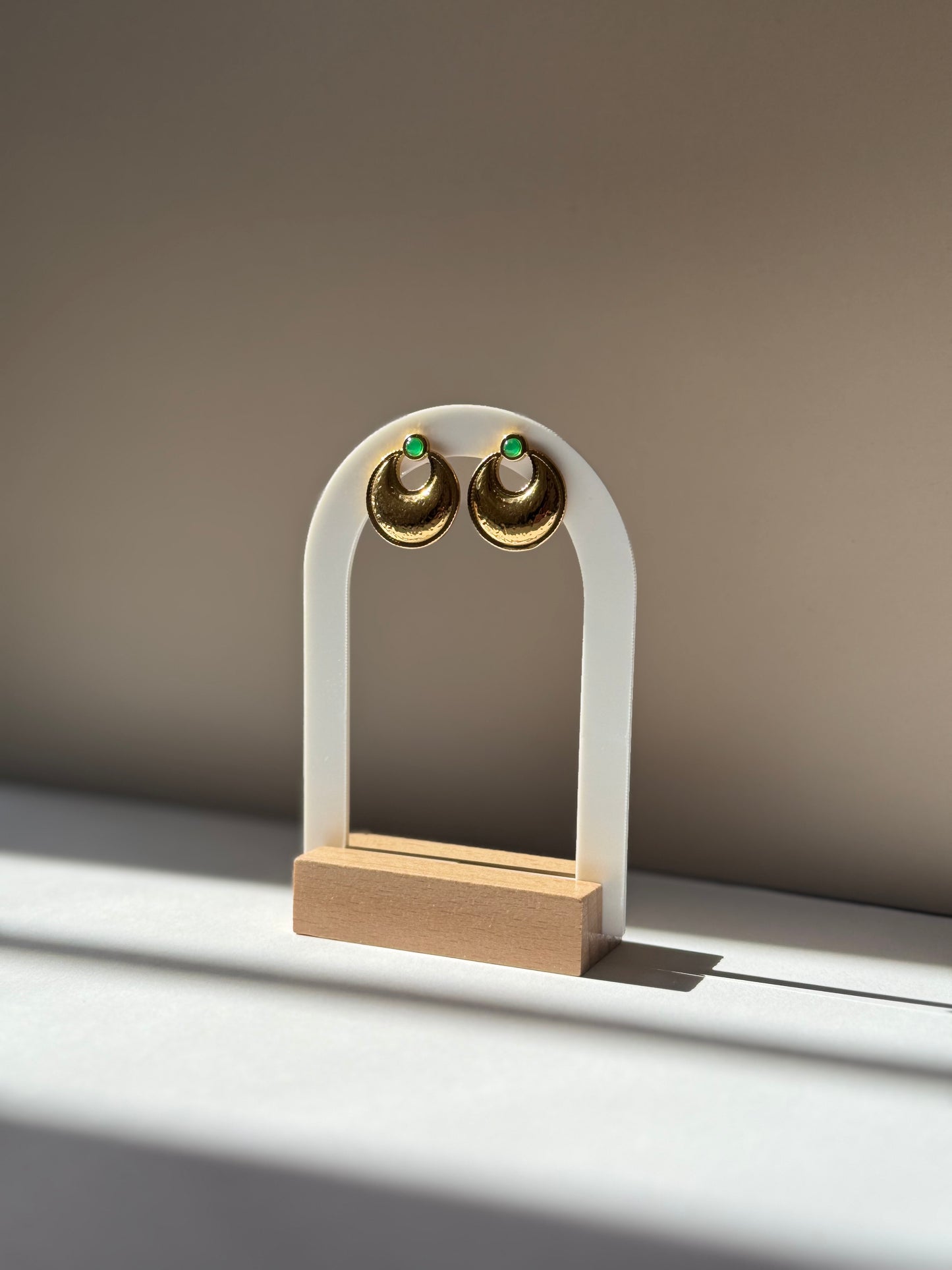 Boucles d'Oreilles Lune d'Émeraude