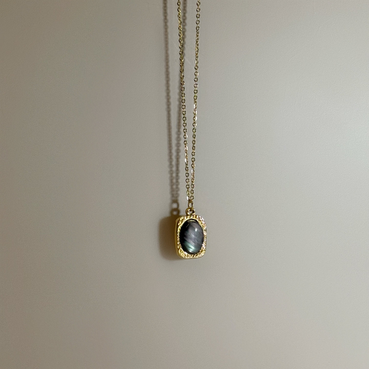 Collier  Noir Antique