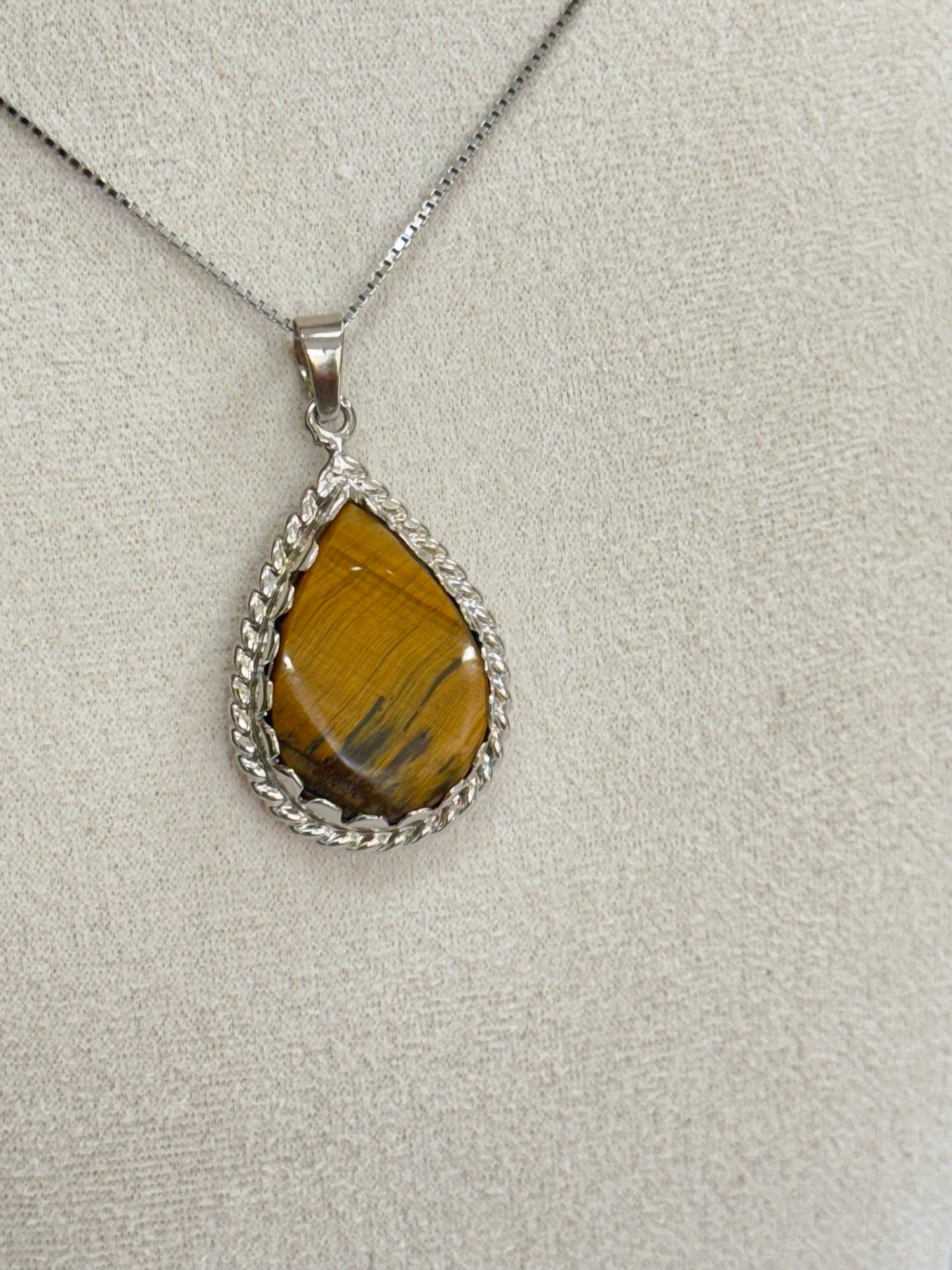 Collier Flamme Solaire (Œil de tigre)