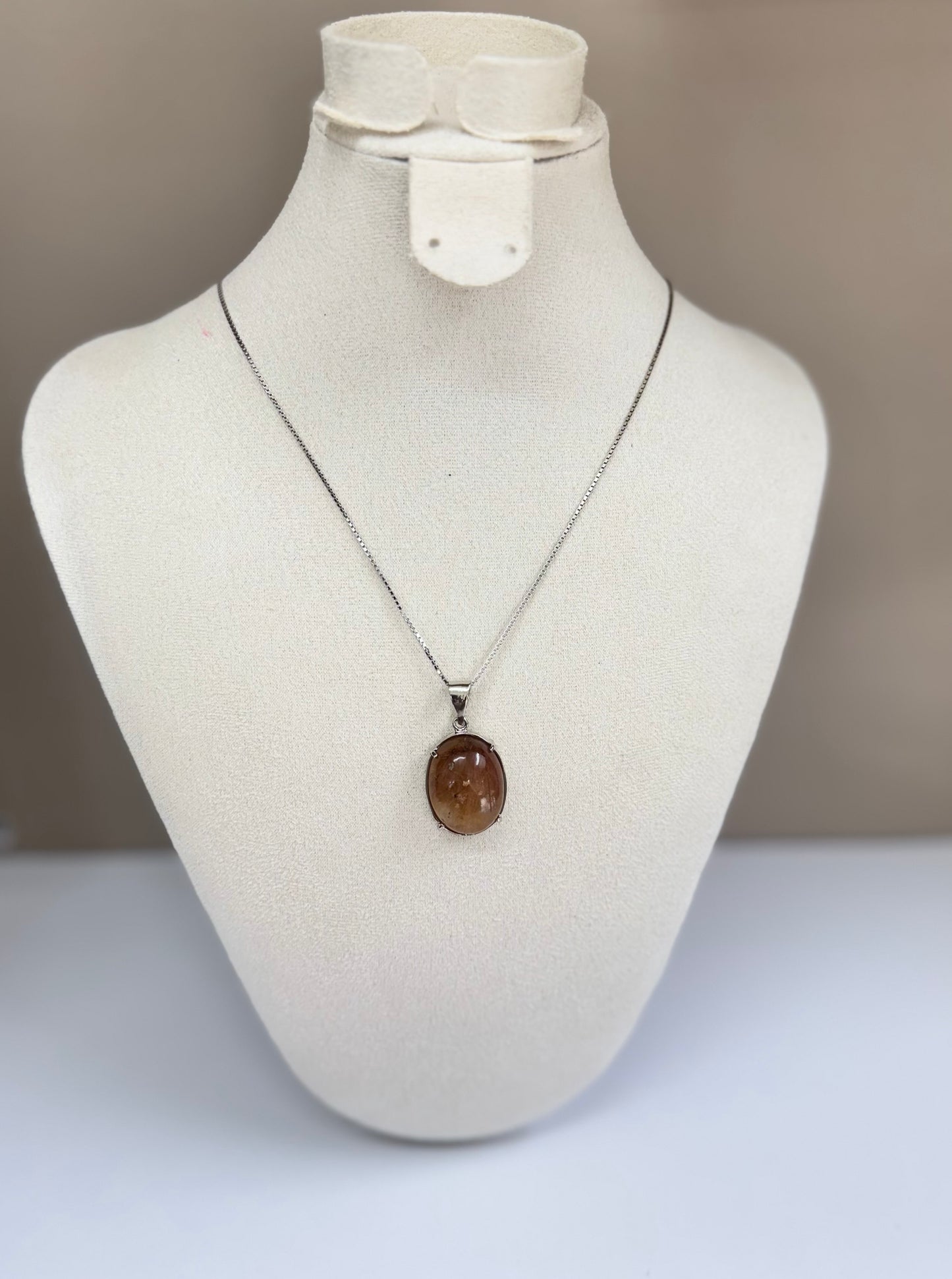 Ancrage Solaire (quartz hématoïde)