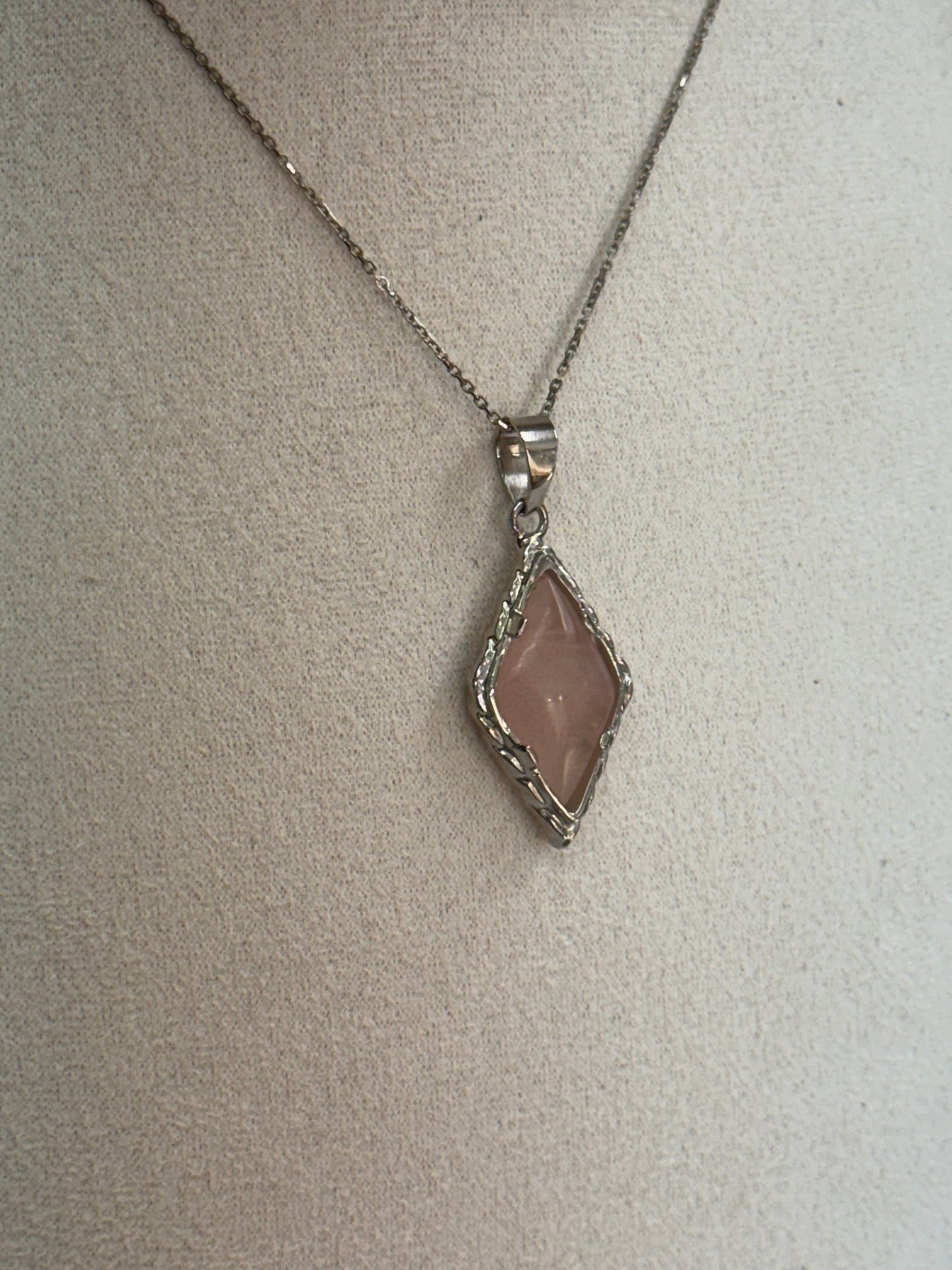Éclat de Vénus (Quartz rose)