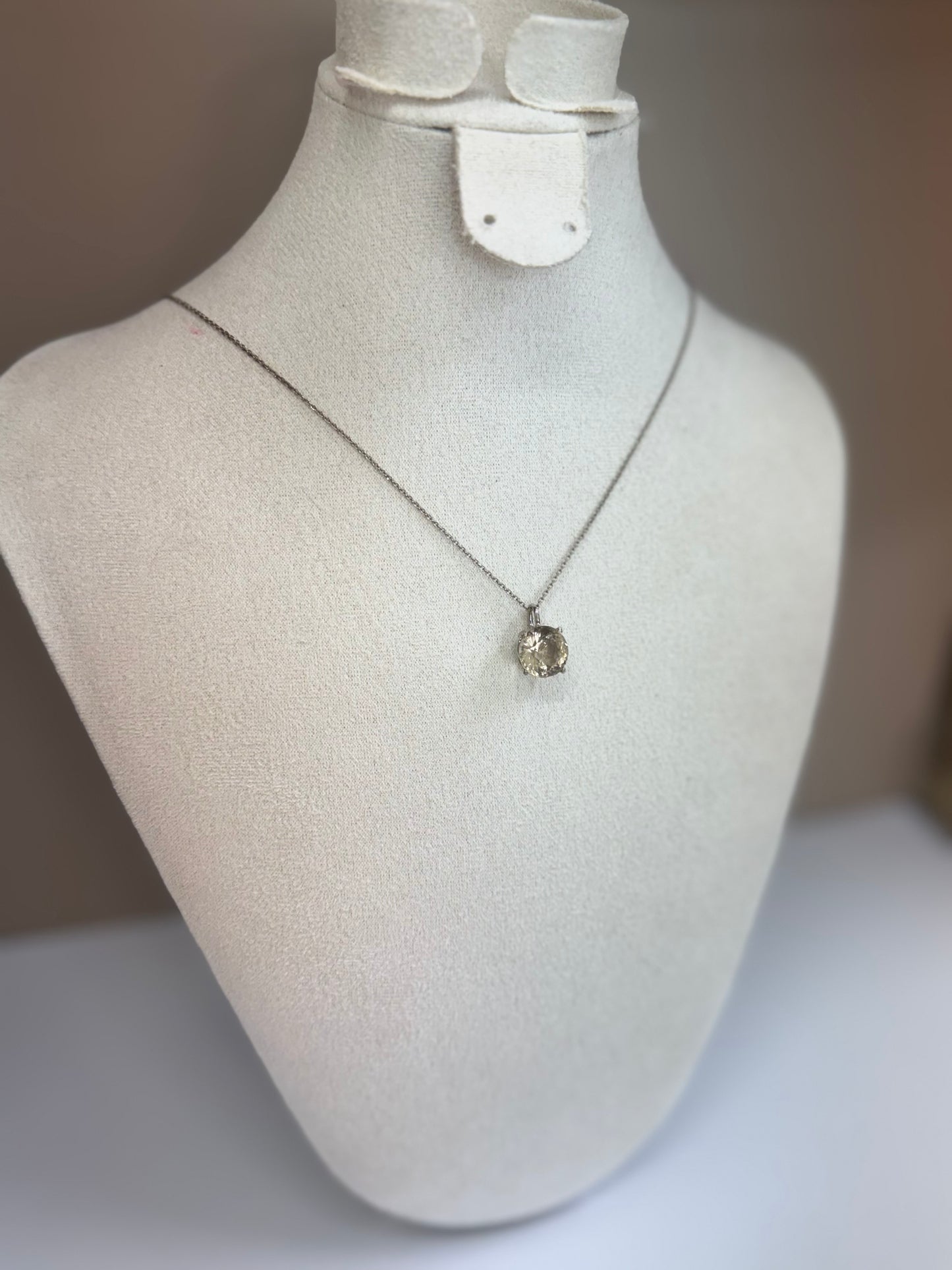 Clarté Divine (Moissanite)