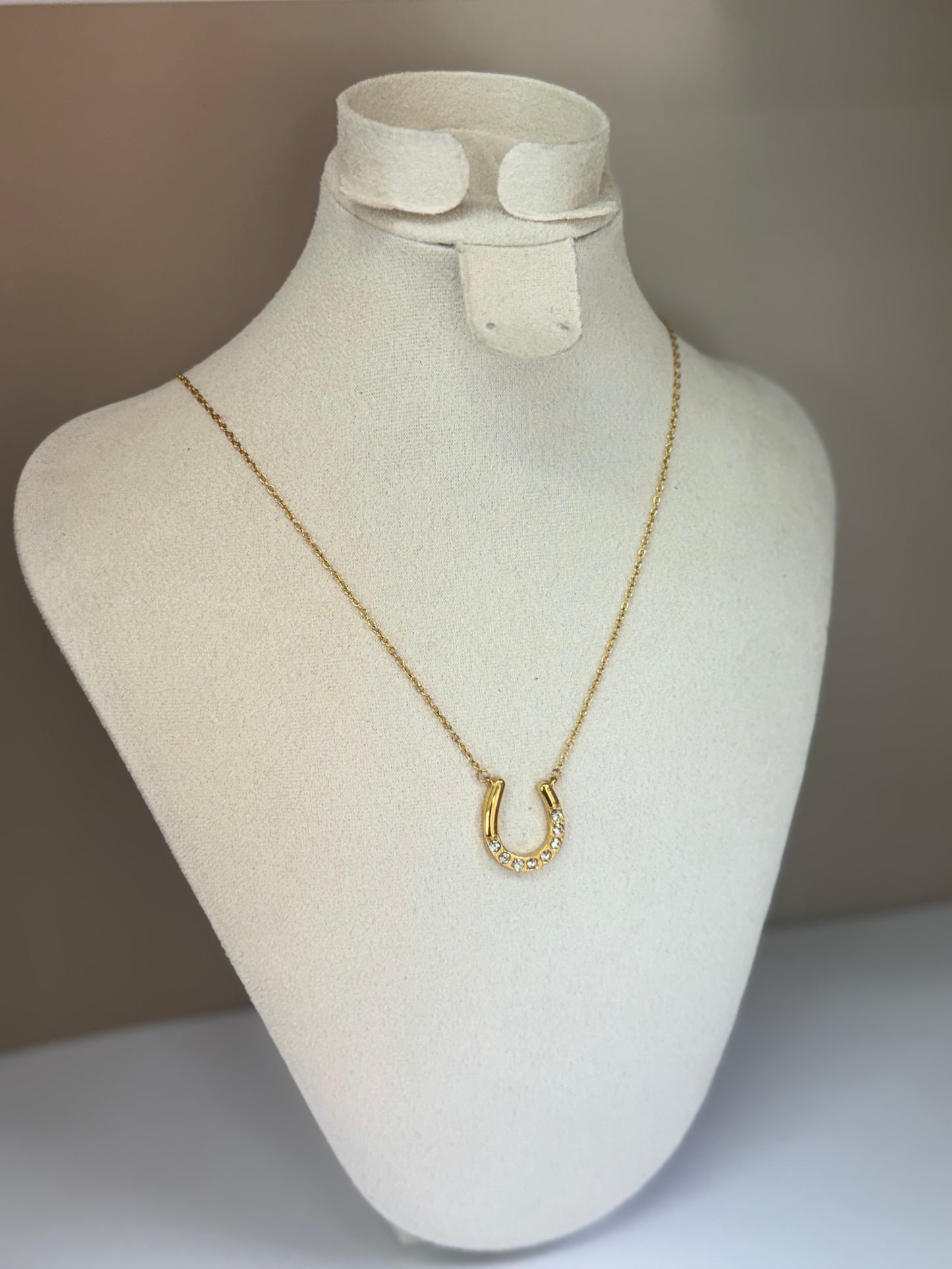 Collier Fer à Cheval Porte-Bonheur