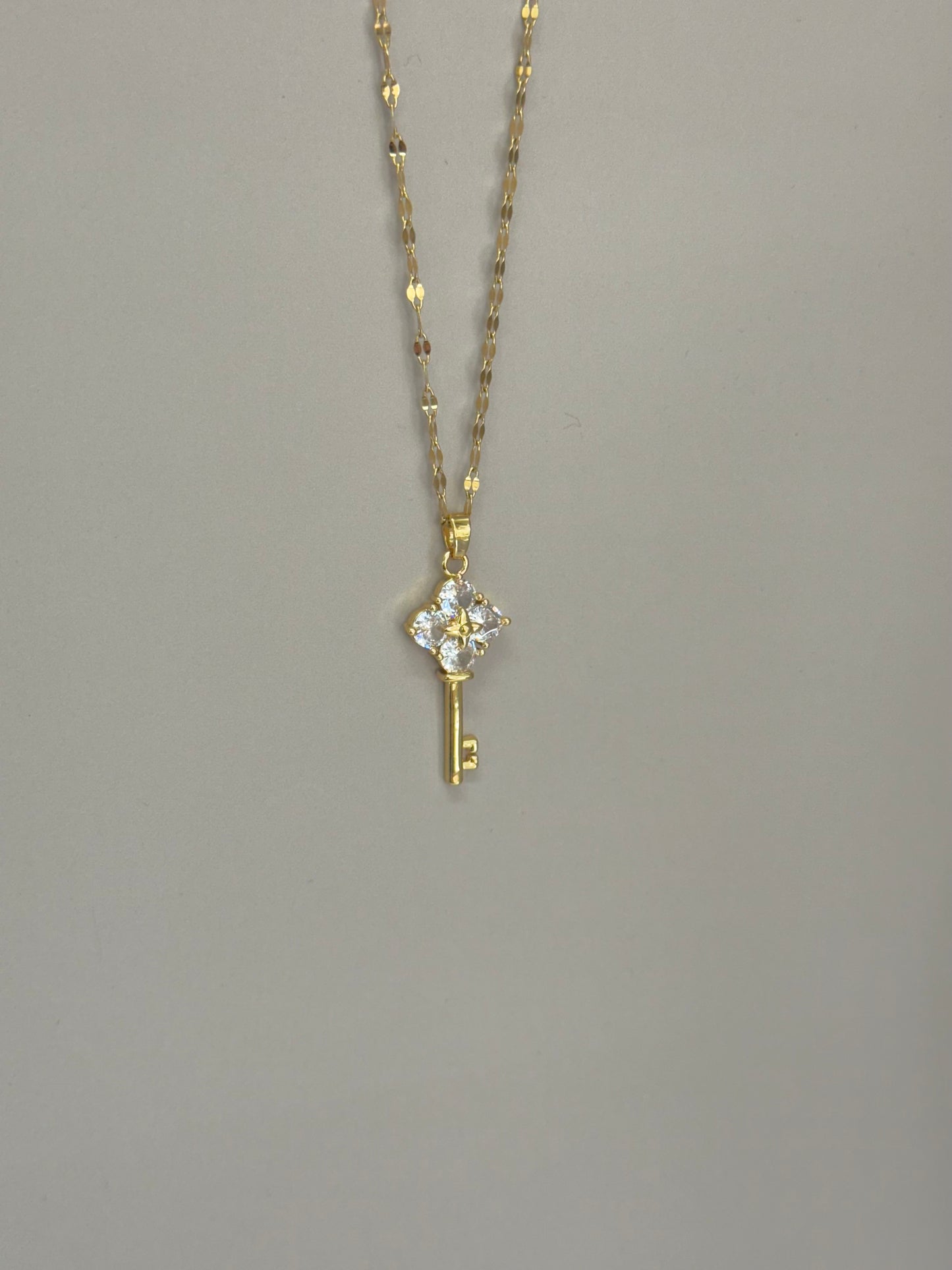 Collier Clé Céleste