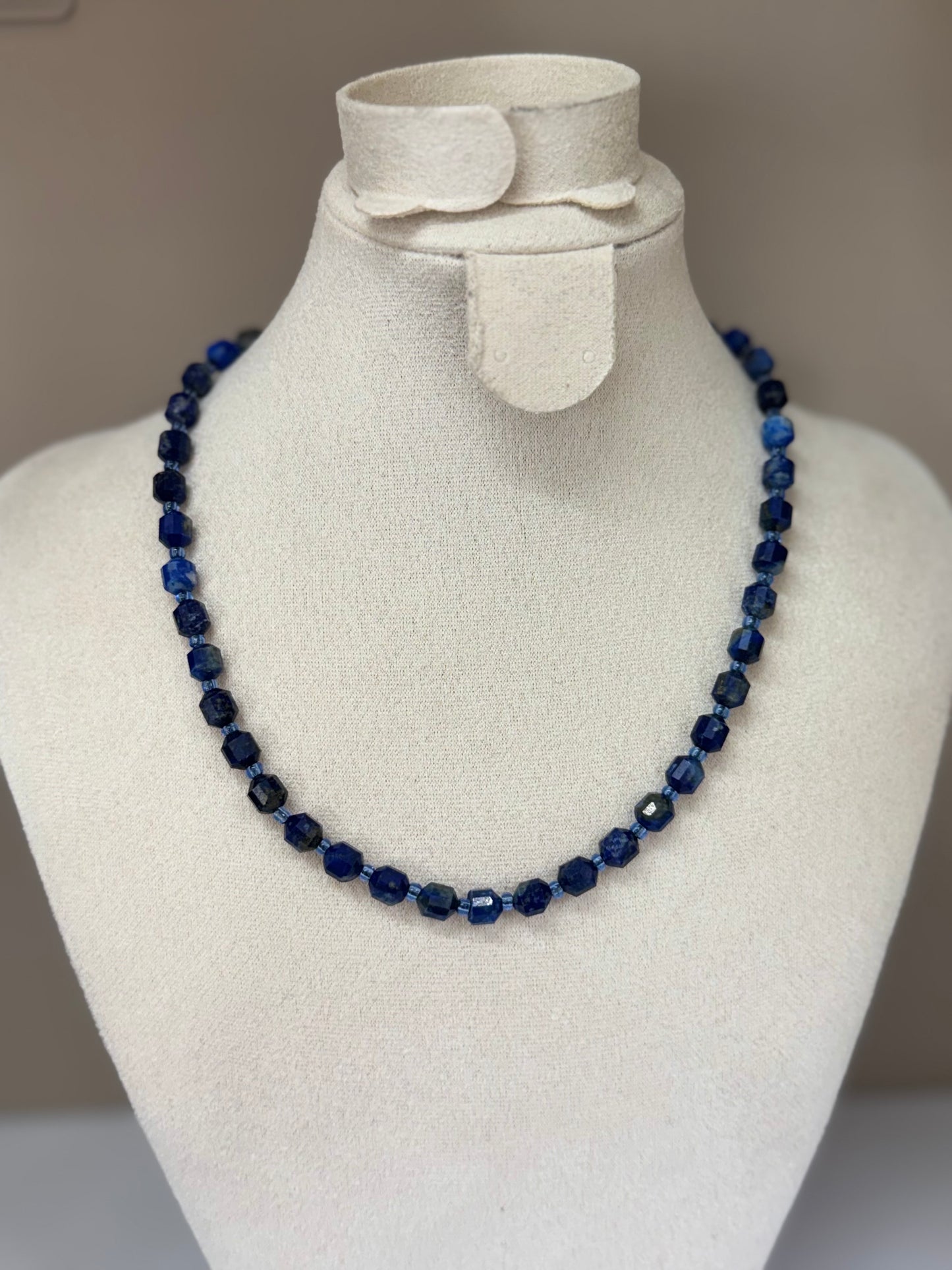 Collier Sagesse Céleste (Lapis Lazuli)