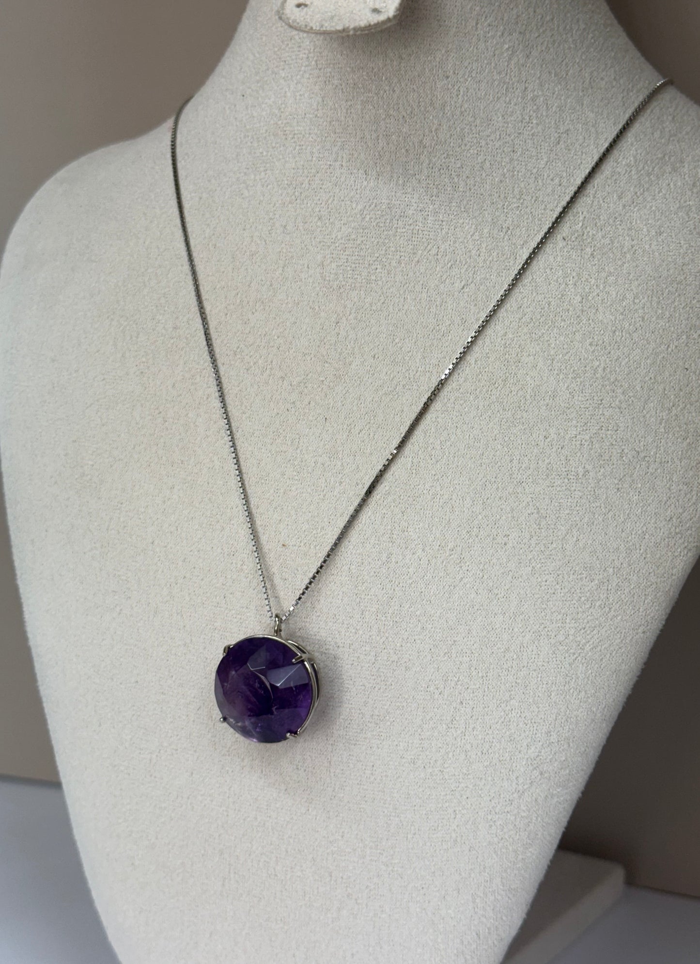 Éclipse Violette (Améthyste)