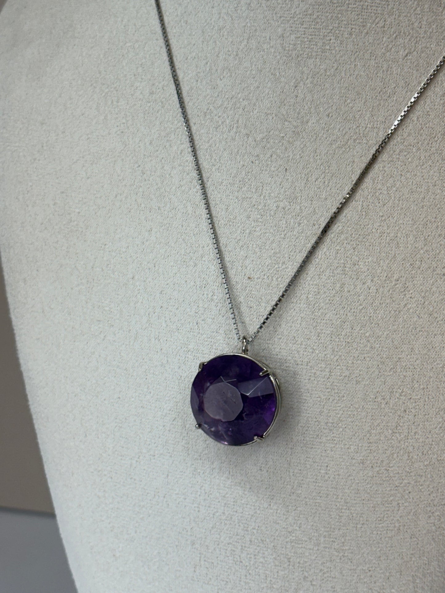 Éclipse Violette (Améthyste)