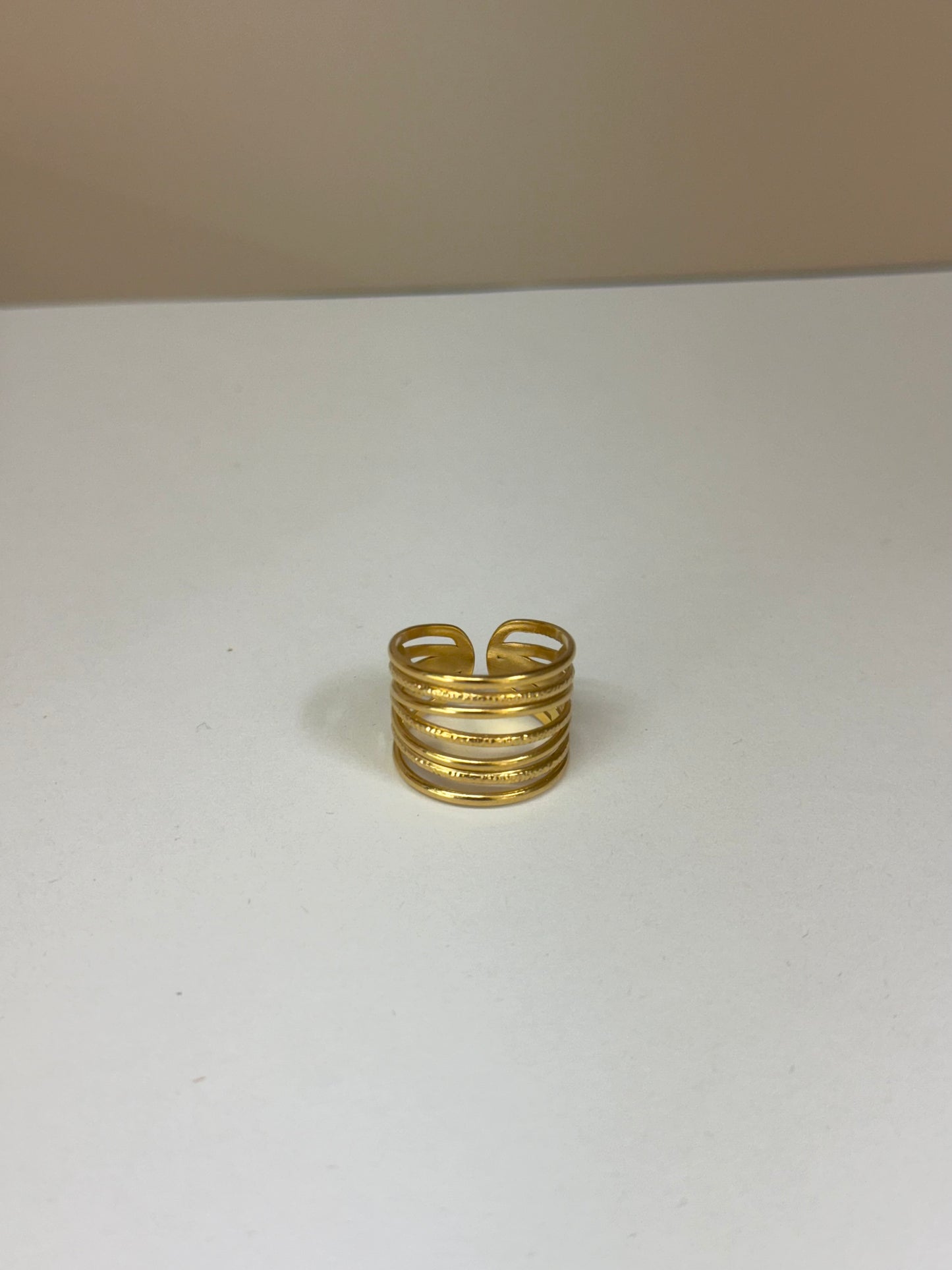 Bague Élégance Contemporaine