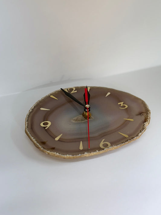 Horloge murale en agate beige