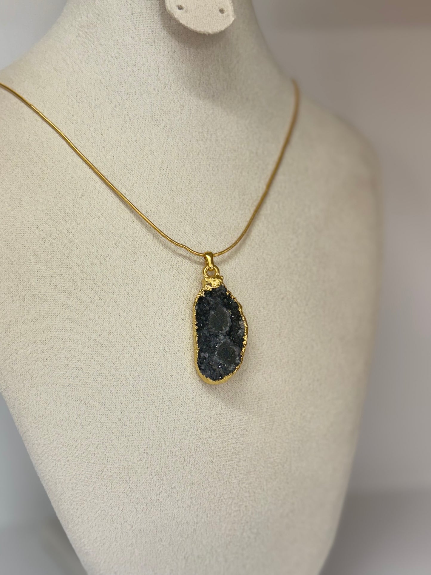 Collier Cercle Souterrain
