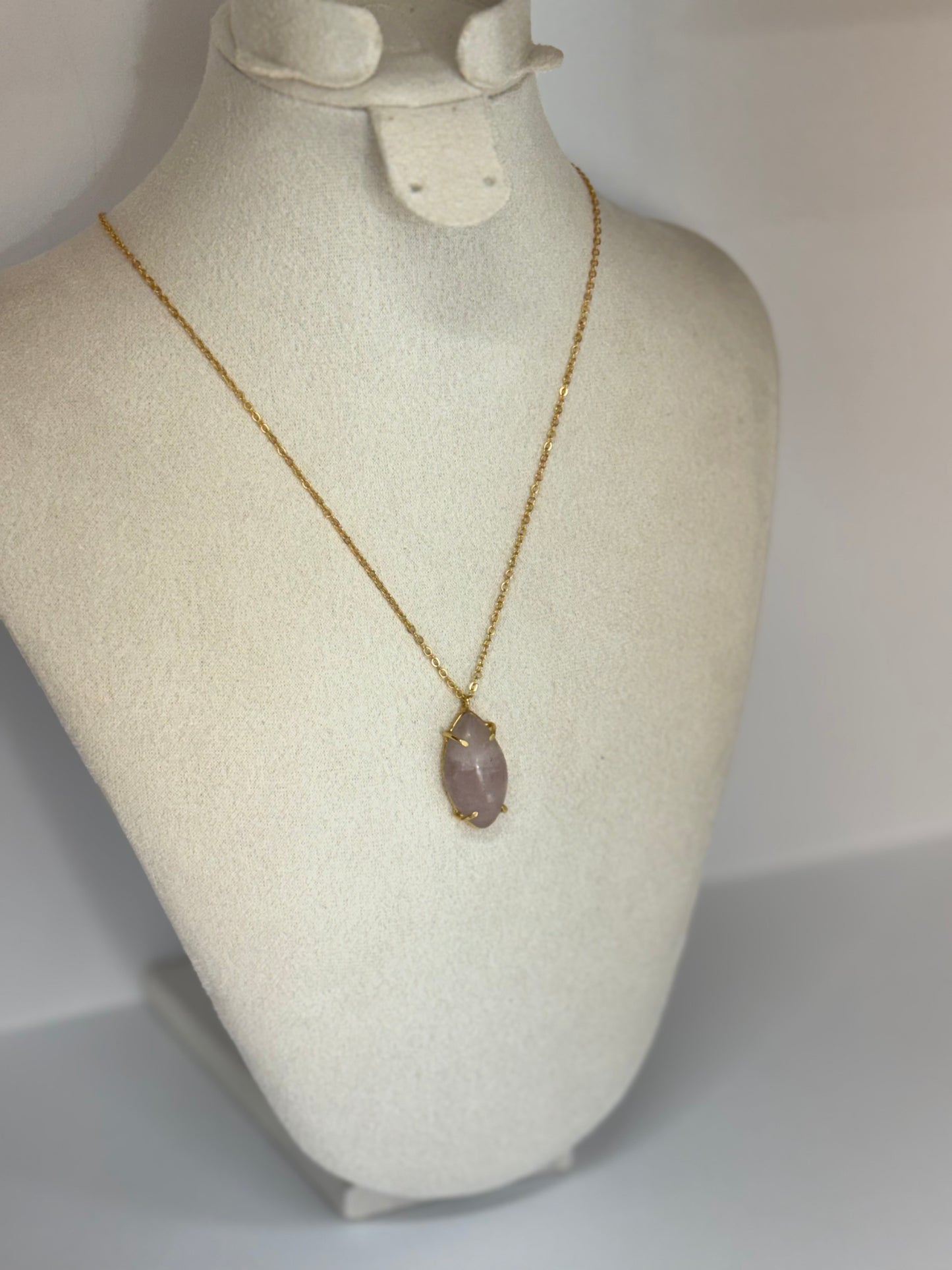 Collier Étreinte de Rose