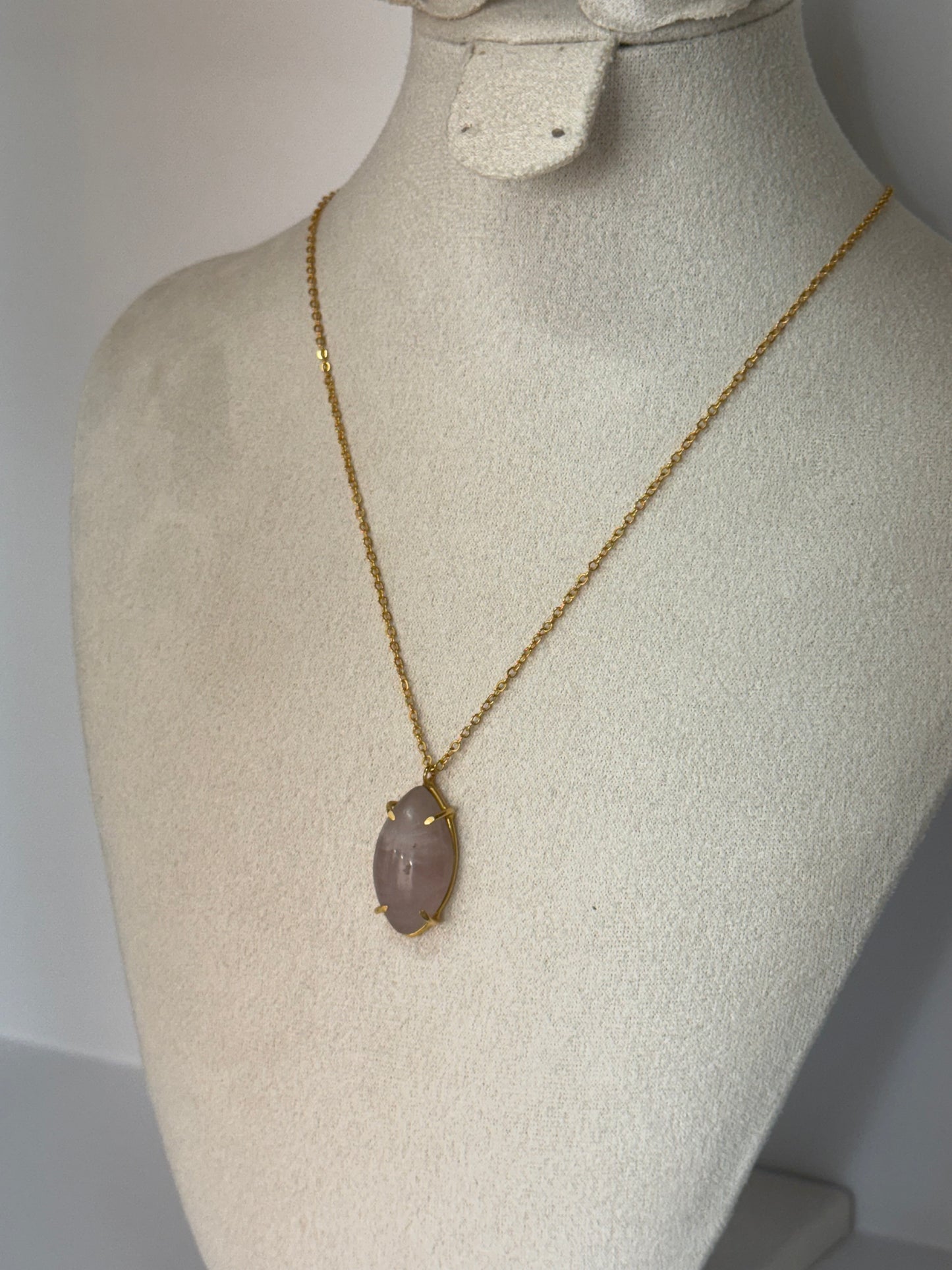 Collier Étreinte de Rose