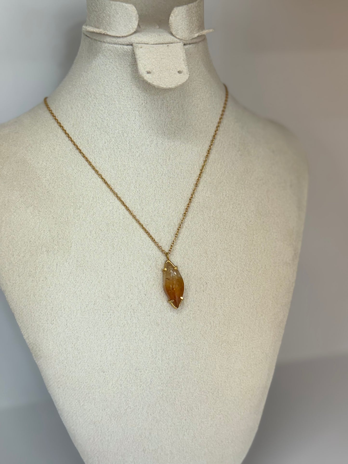 Collier Flamme Dorée